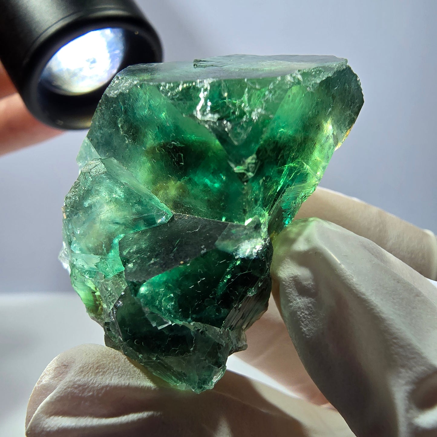 Spécimen de cube de fluorite fantôme transparente, vert parqueté, Okorusu, Namibie, 42 x 32 x 27 mm
