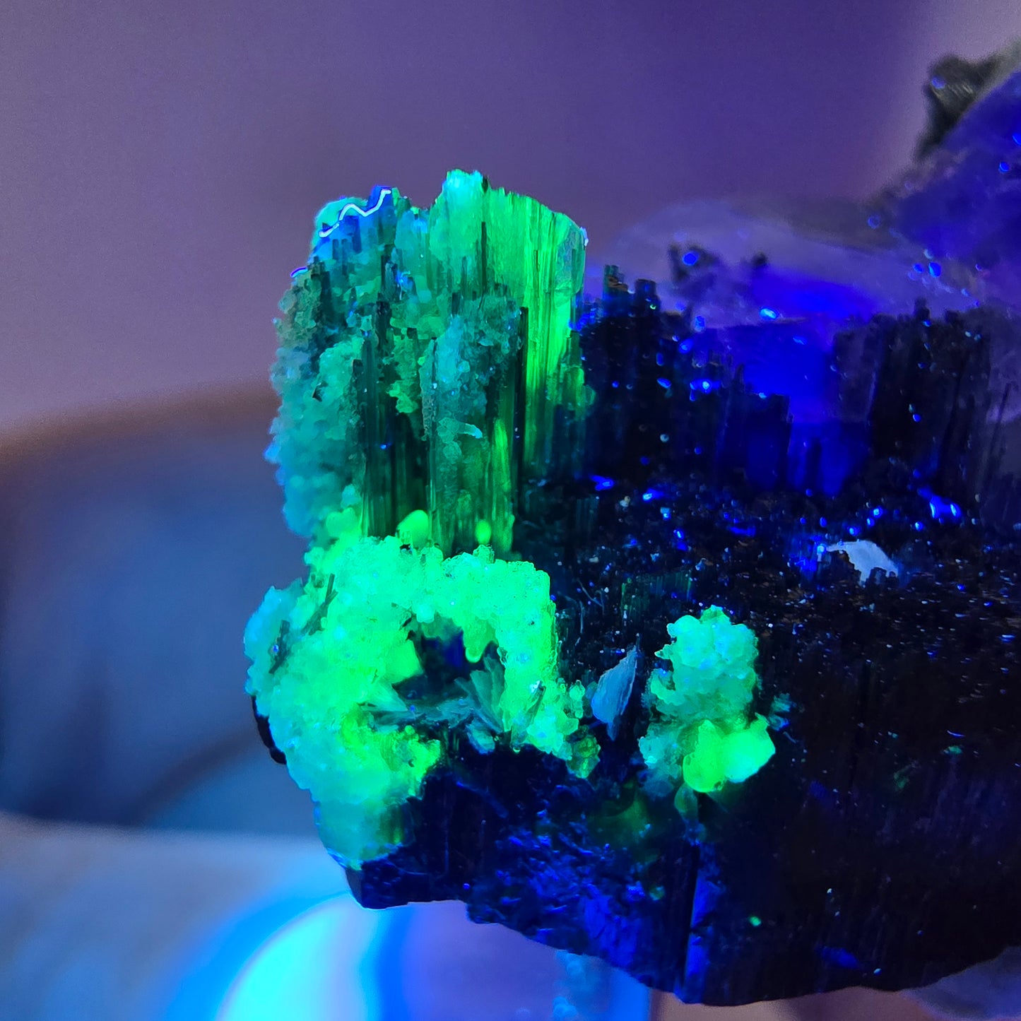 Fluorite fantôme, tourmaline Schörl, muscovite, hyalite, stade Erongo, Namibie 27*25*20 mm