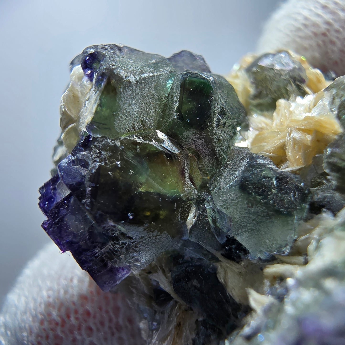 Phantom Fluorite cube zonal, Muscovite Schörl Tourmaline Erongo Namibia 38*33*27mm