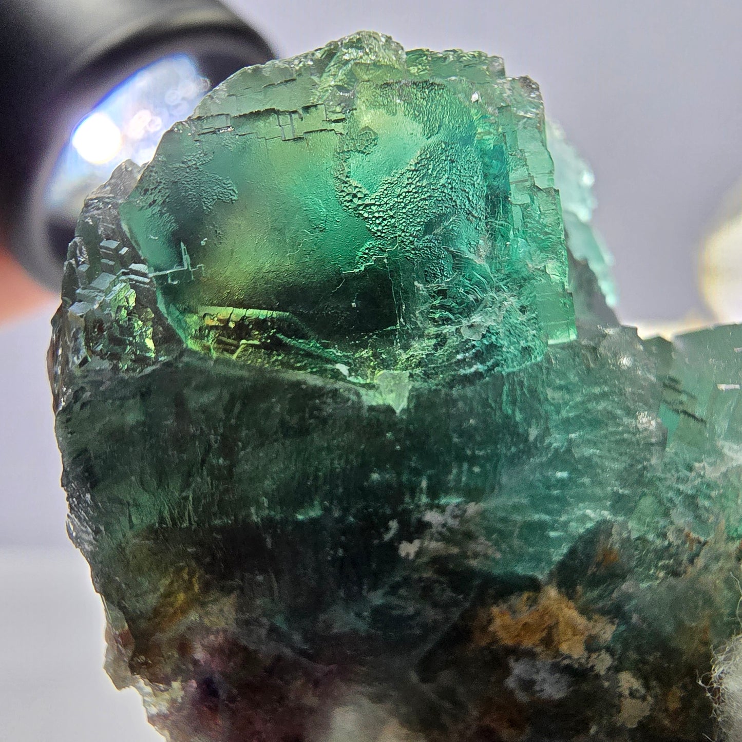 Rare spécimen de cube de fluorite fantôme, parqueté vert Okorusu, Namibie, 47 x 31 x 28 mm