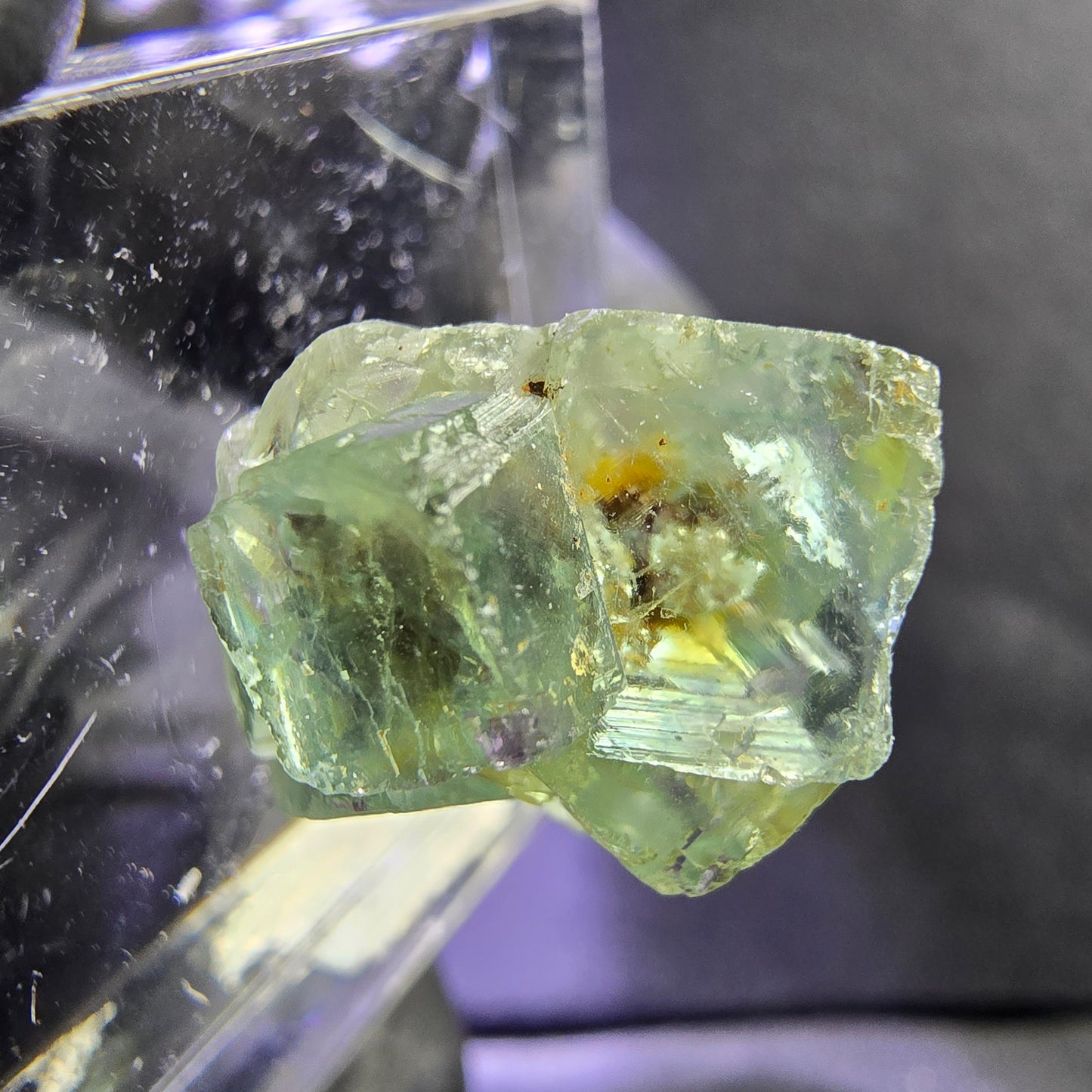 Seltene klare Phantom Fluorit XX Stufe mit Einschlüssen 19*15*9mm aus Okorusu, Namibia