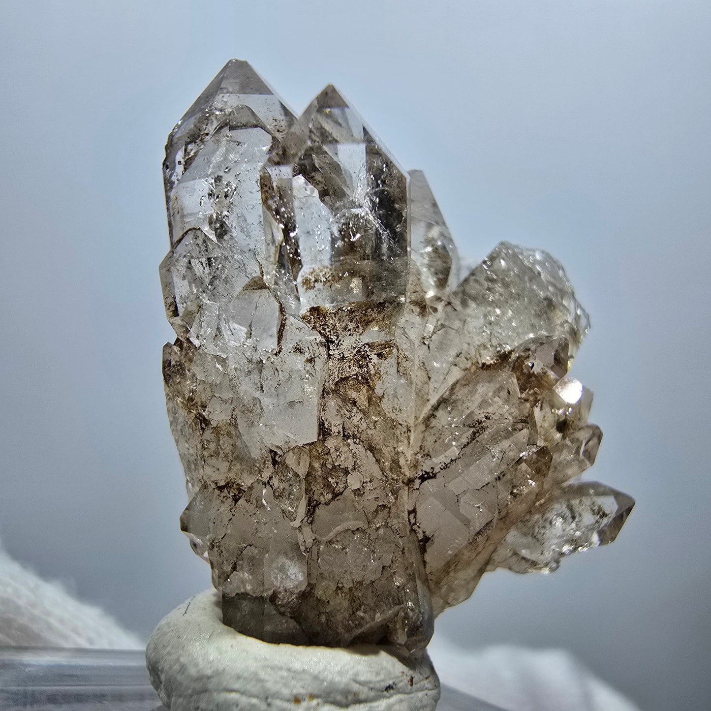 Amas de quartz fumé fantôme transparent, Goboboseb, Namibie, 31 x 25 x 13 mm