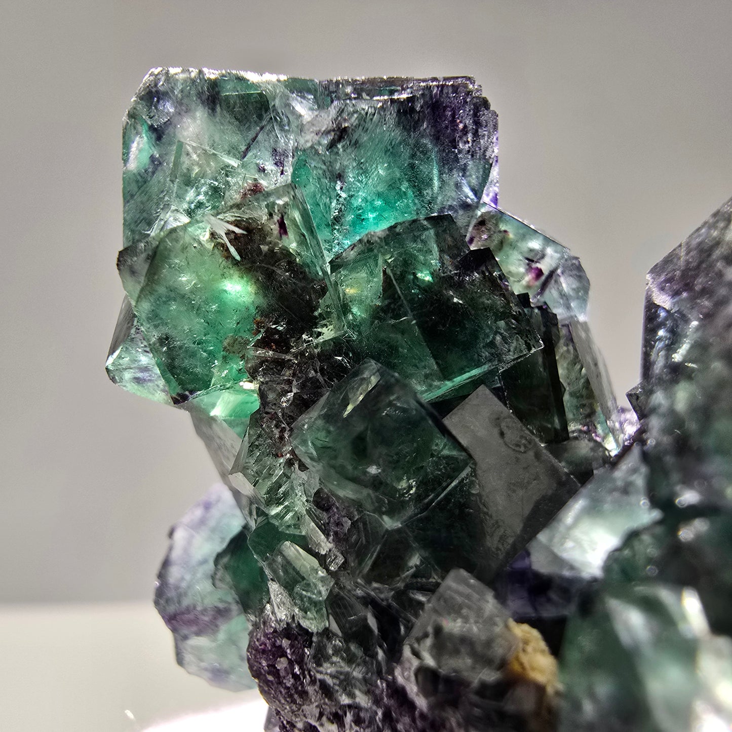 Seltene Phantom Fluorit Würfel Stufe grün lila zonar Okorusu, Namibia 57*49*26mm