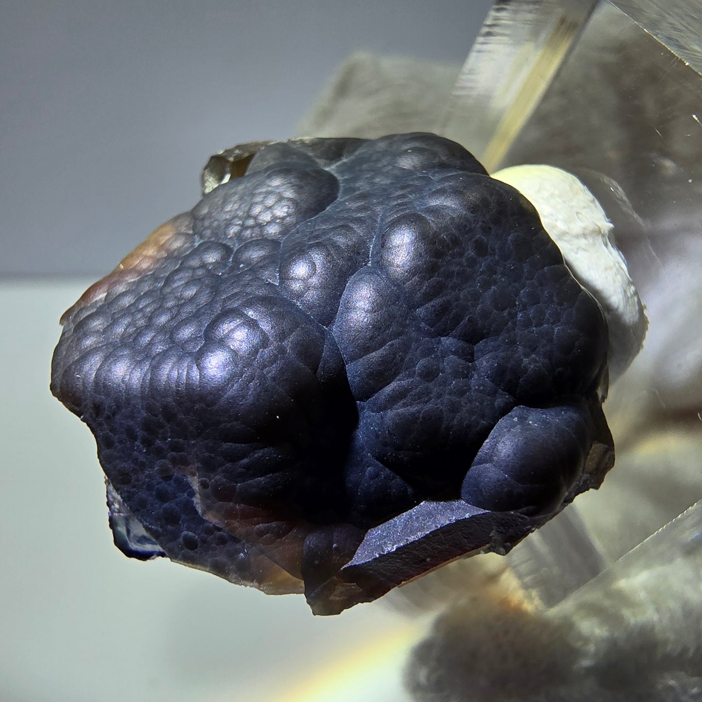 Spécimen de fluorite fantôme et d'hématite, Erongo, Namibie, 28 x 26 x 15 mm