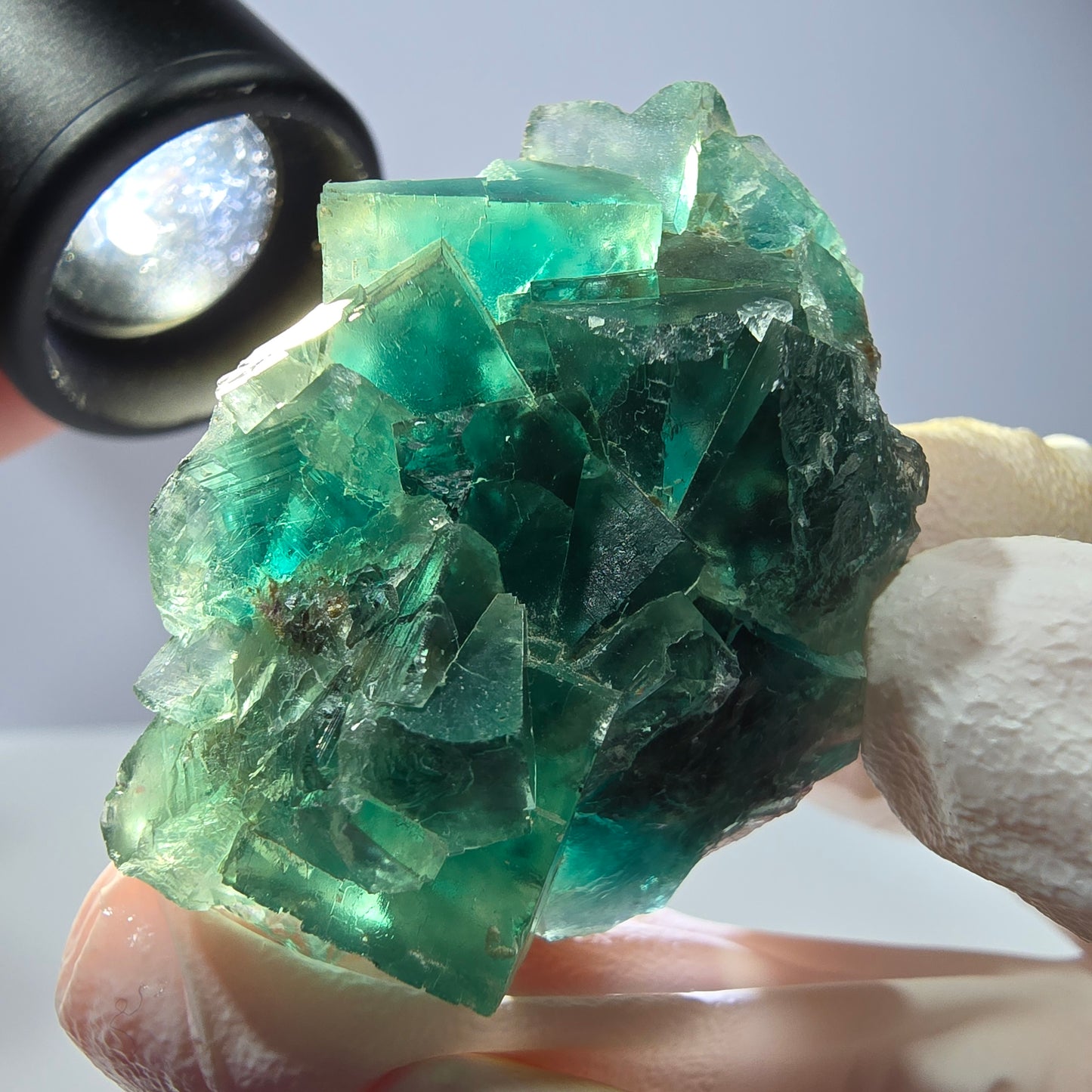 Spécimen de cube de fluorite fantôme transparente, vert Okorusu, Namibie 44 x 34 x 21 mm