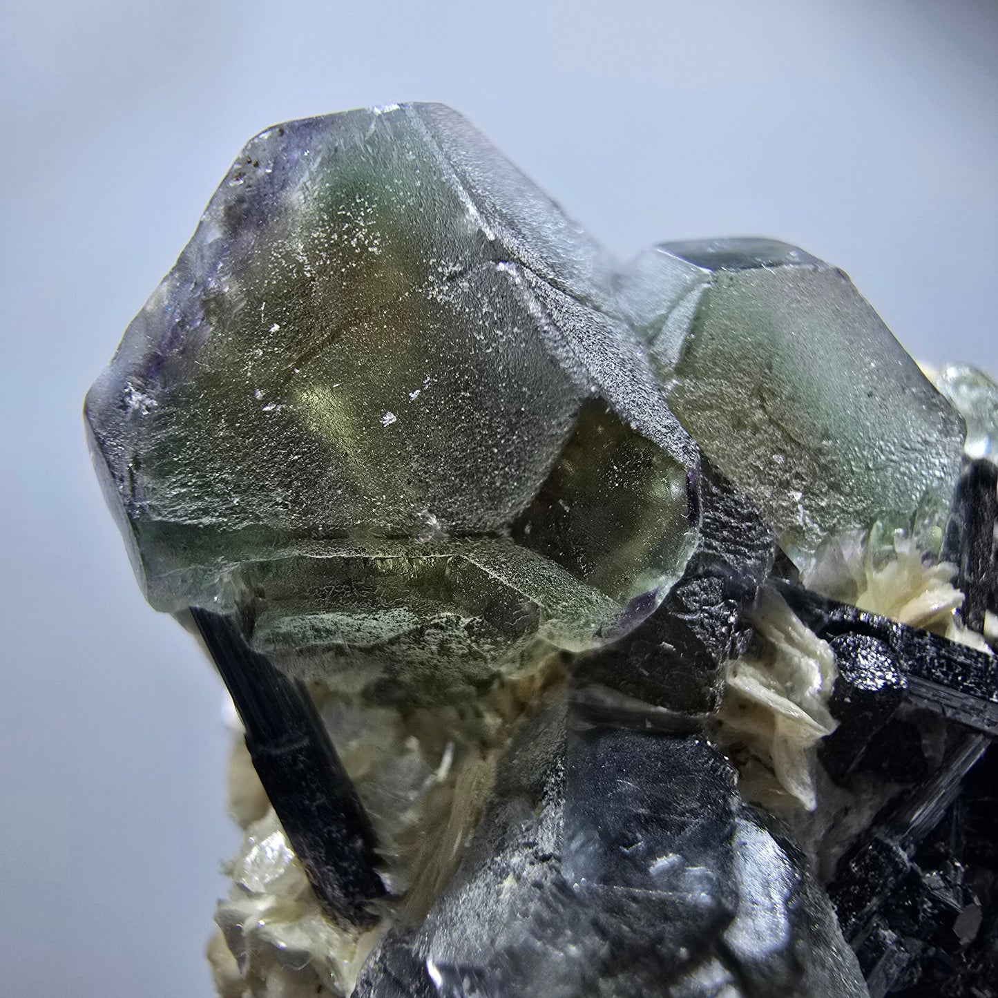 Phantom fluorite hexagonal, Schörl tourmaline, muscovite Erongo, Namibia 48*46*35mm