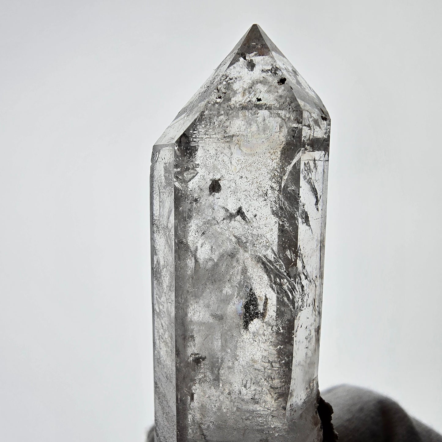Sceptre de poche Enhydro Skeleton Smoky Quartz DT Valentine Goboboseb Namibie 112*26*18mm