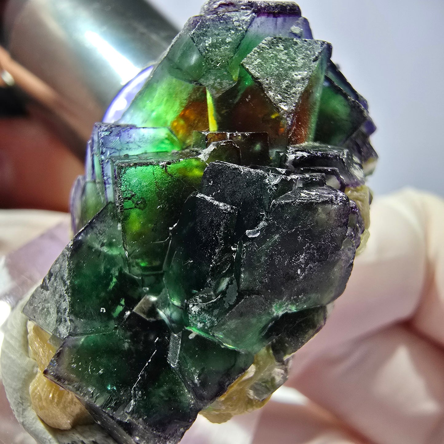 Cube de fluorite fantôme, zonal, muscovite, spécimen de tourmaline Schorl, Erongo, Namibie, 37 x 24 x 20 mm
