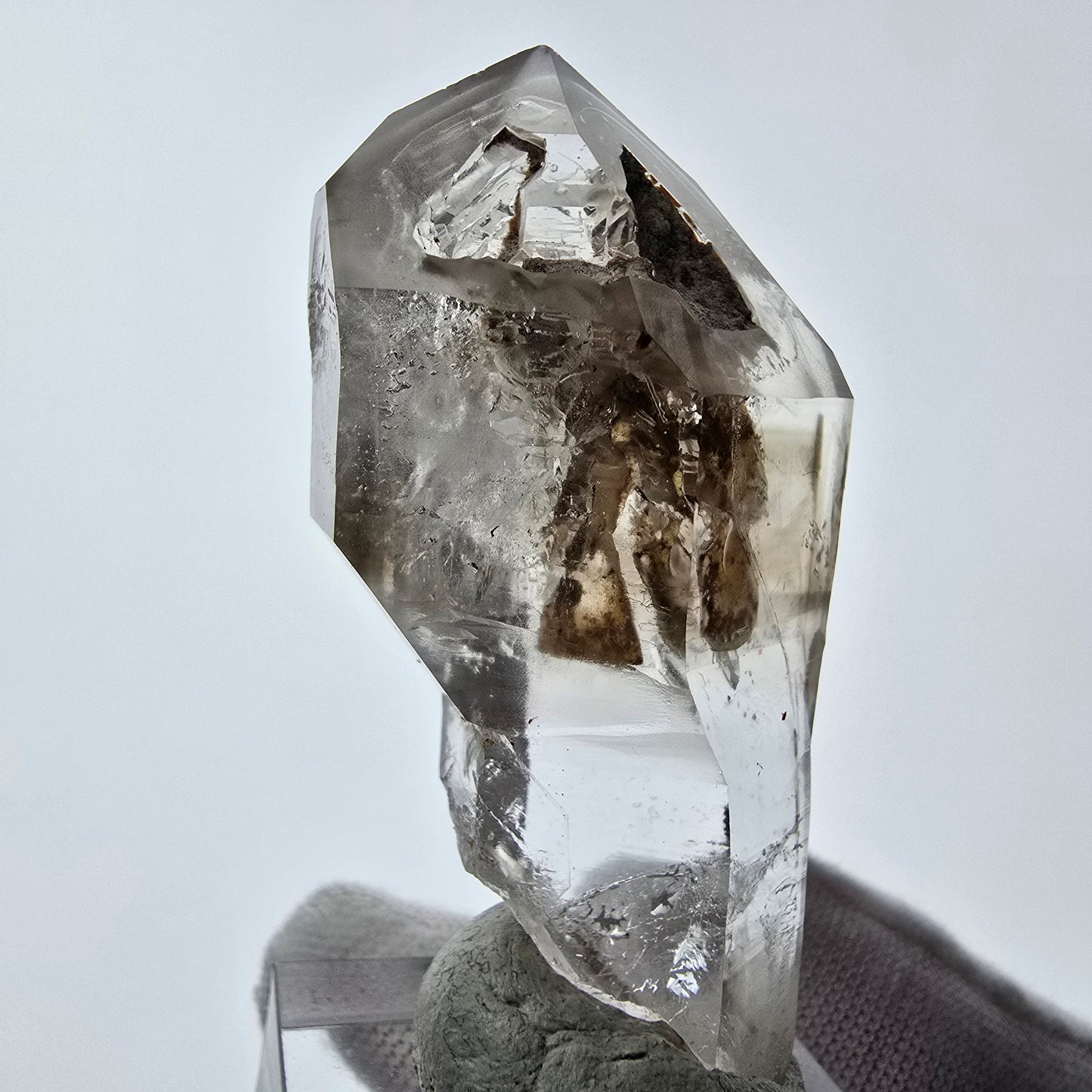 Enhydro Phantom Smoky Quartz Sceptre Tip 2x Bubble Goboboseb, Namibie 52*27*20mm