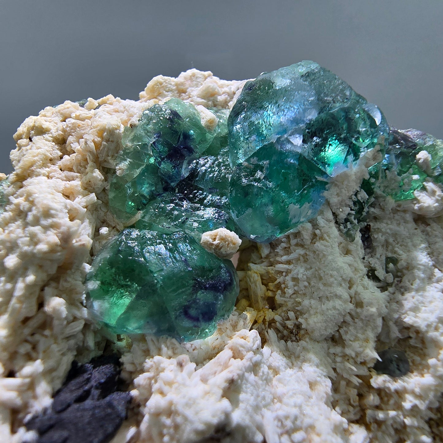 Phantom Fluorit grün blau, Orthoklas Stufe Erongo, Namibia 55*45*26mm Sammlung