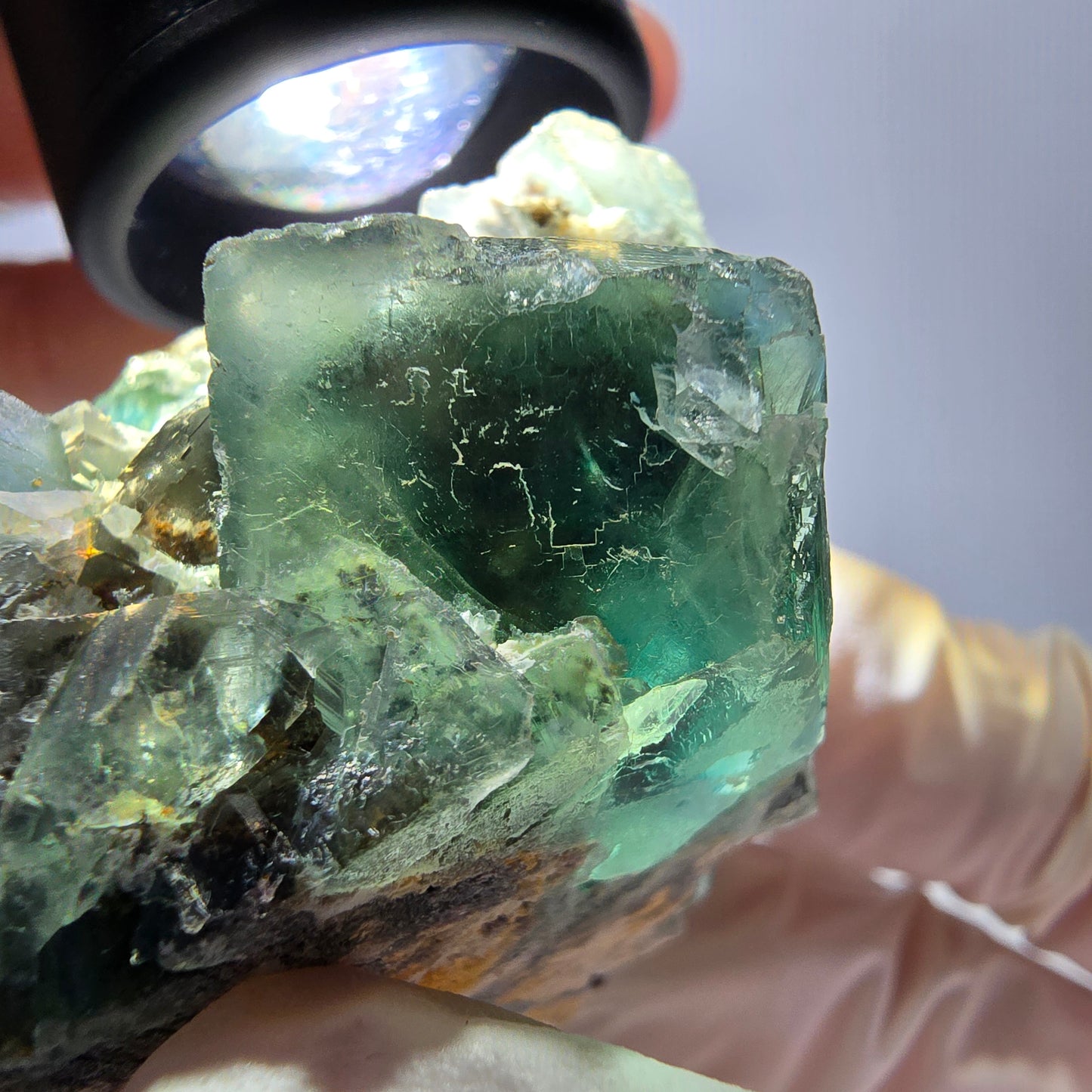 Rare spécimen de cube de fluorite fantôme, parqueté vert Okorusu, Namibie, 51 x 44 x 31 mm