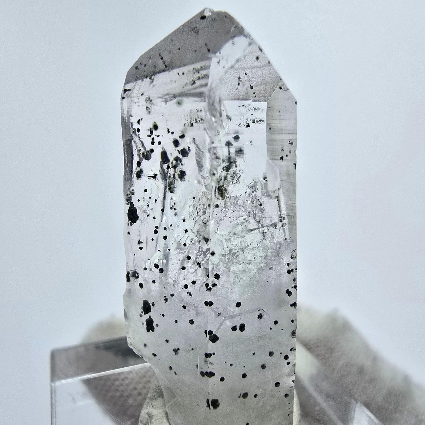 Phantom Amethyst Kristall mit Hämatit Streep Mine Goboboseb Namibia 37*16*11mm
