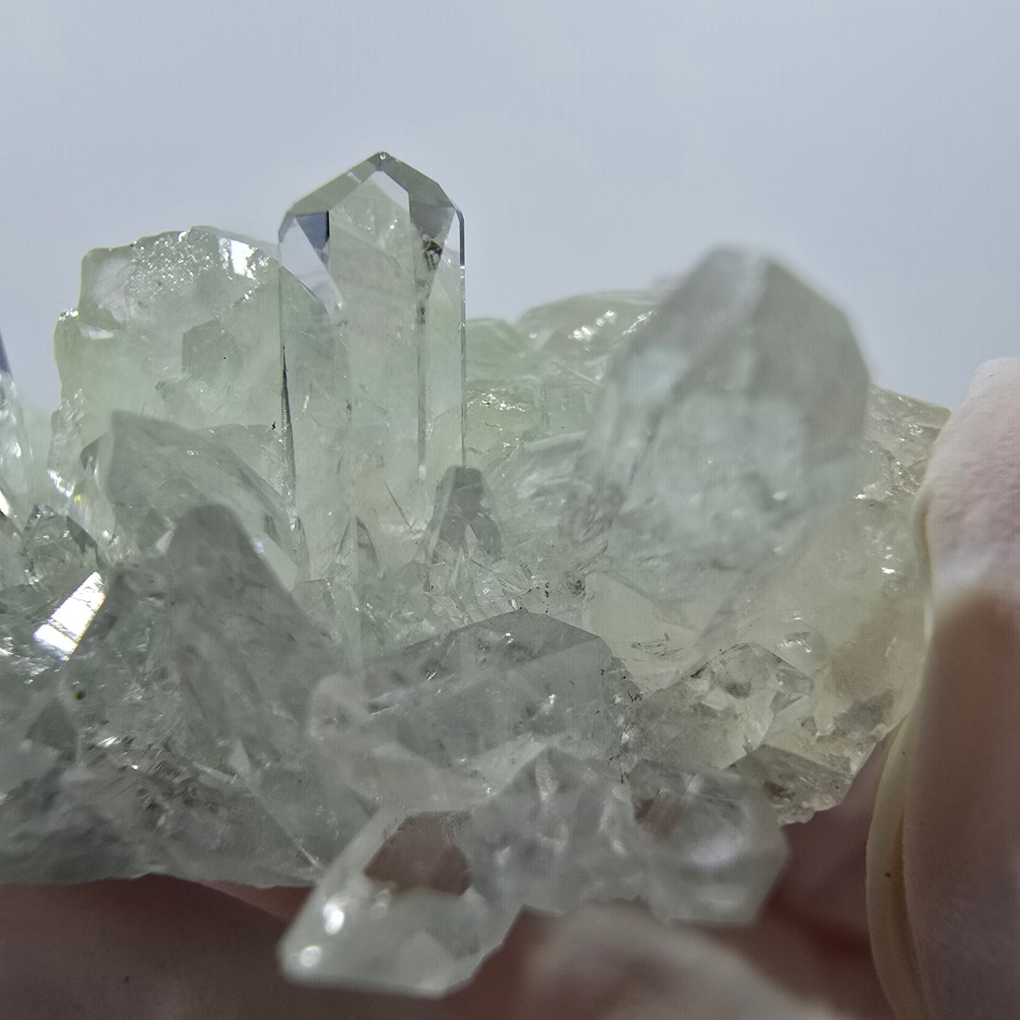Spécimen de quartz clair, de préhnite et de calcite Streep Mine, Goboboseb, Namibie 37*29*17 mm