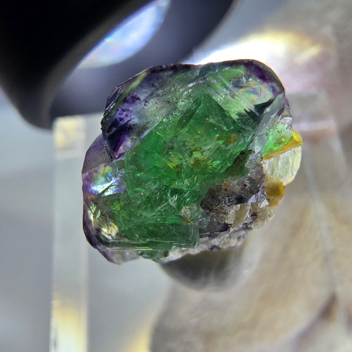 Cube de fluorite fantôme, spécimen de muscovite, Erongo, Namibie, 18 x 14 x 10 mm