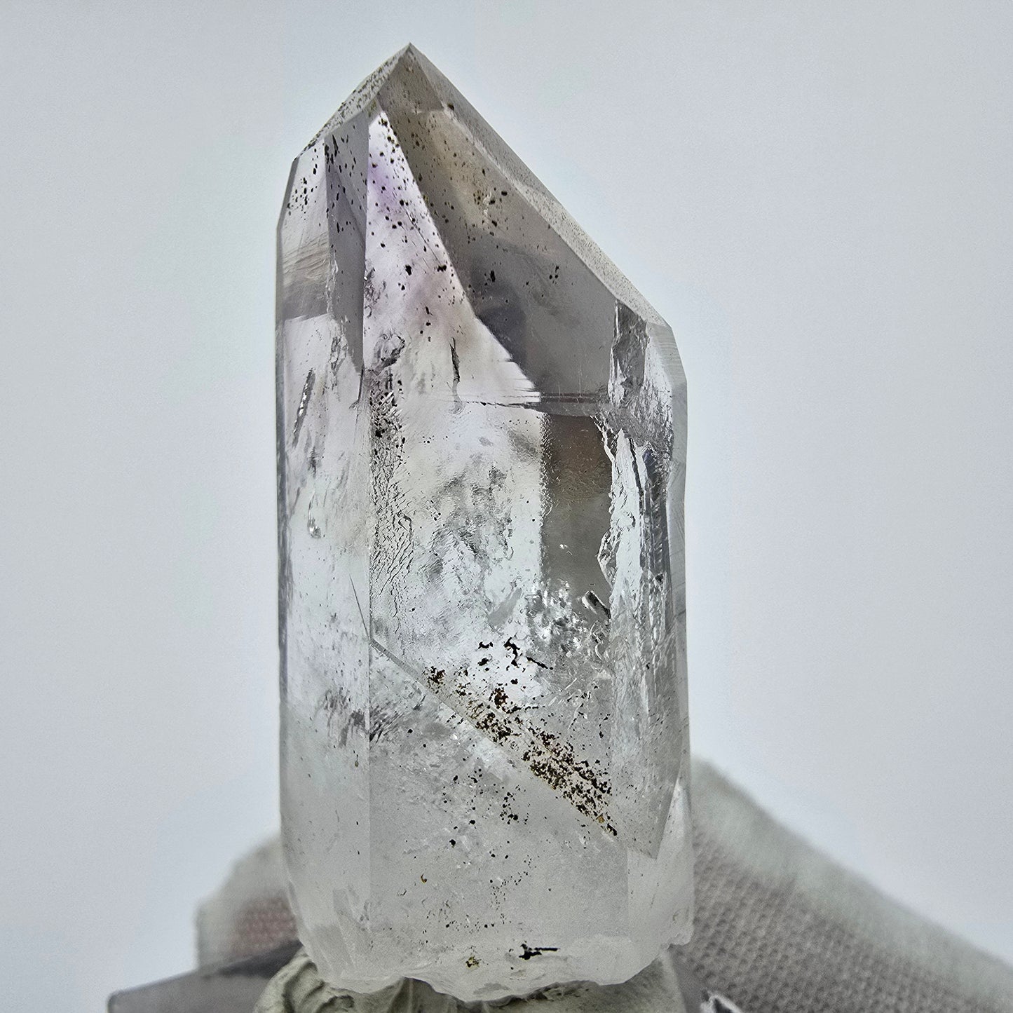 Enhydro Phantom Amethyst 1x Blase Streep Mine Goboboseb Namibia 47*18*14mm