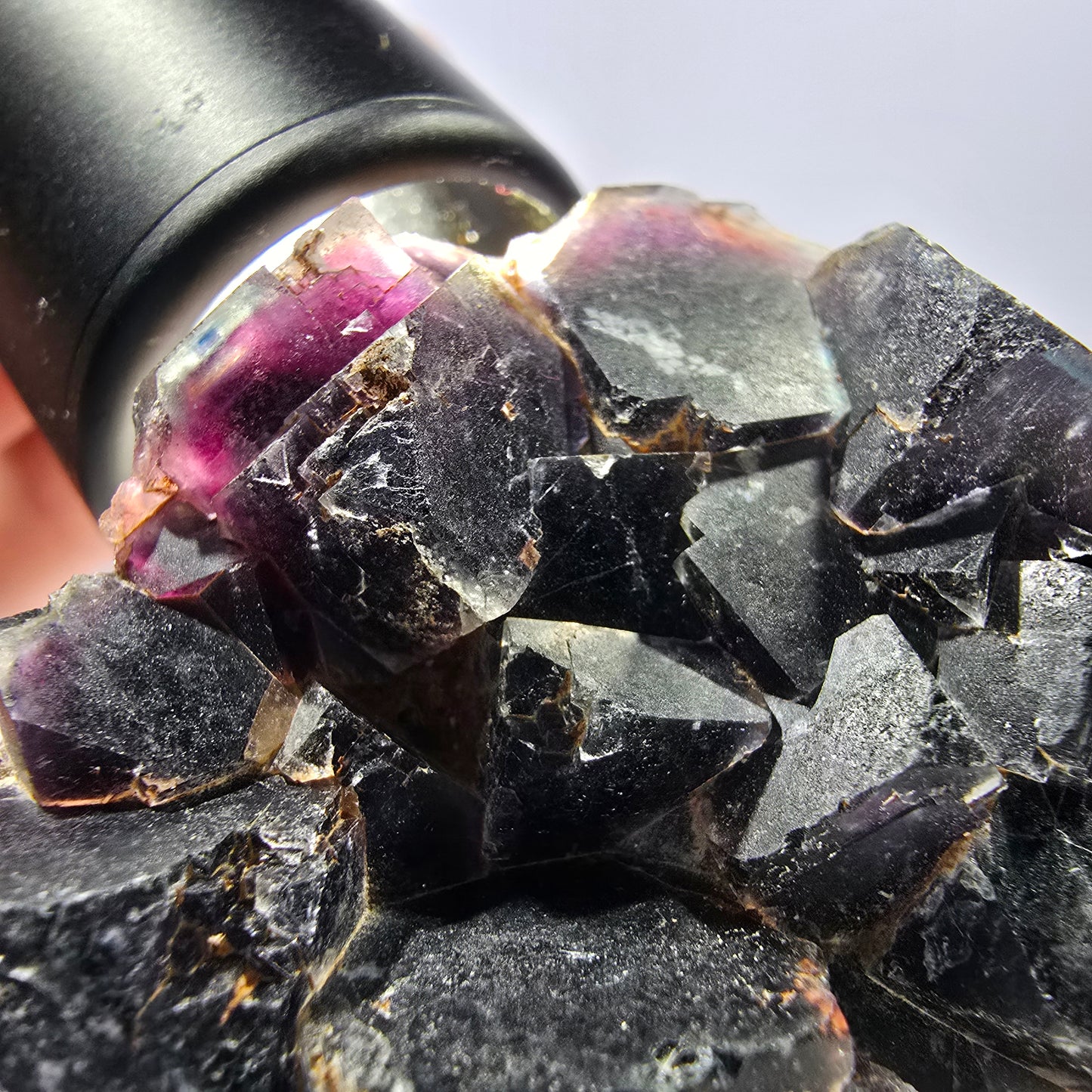 Rare spécimen de cube de fluorite fantôme, bleu-violet Okorusu, Namibie 53 x 48 x 23 mm