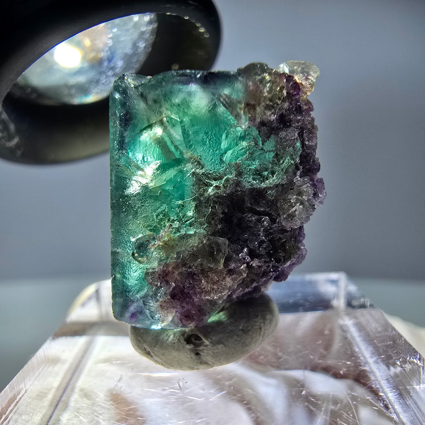 Rare cube de fluorite fantôme parqueté vert violet Okorusu Namibie 20*15*13mm