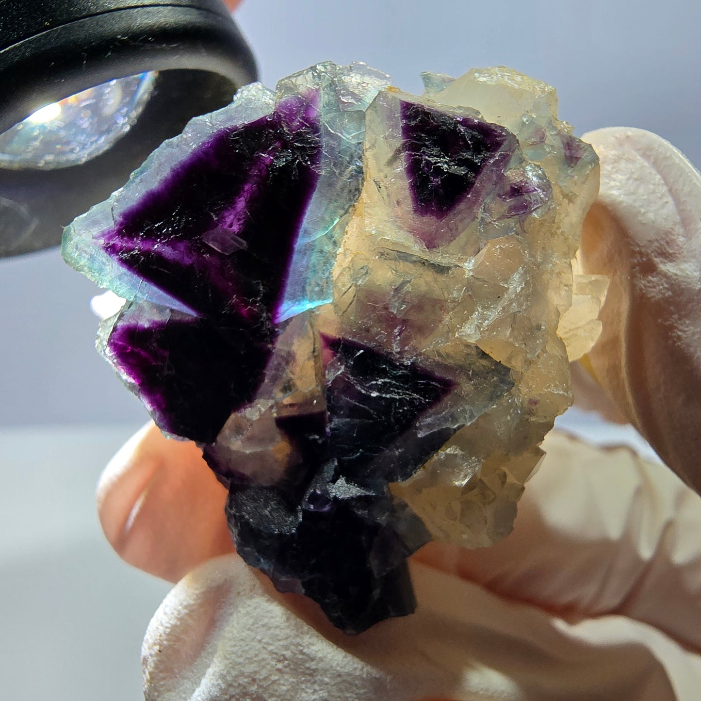 Rare cube de fluorite fantôme, spécimen de quartz bleu violet Okorusu Namibie 35 x 33 x 32 mm