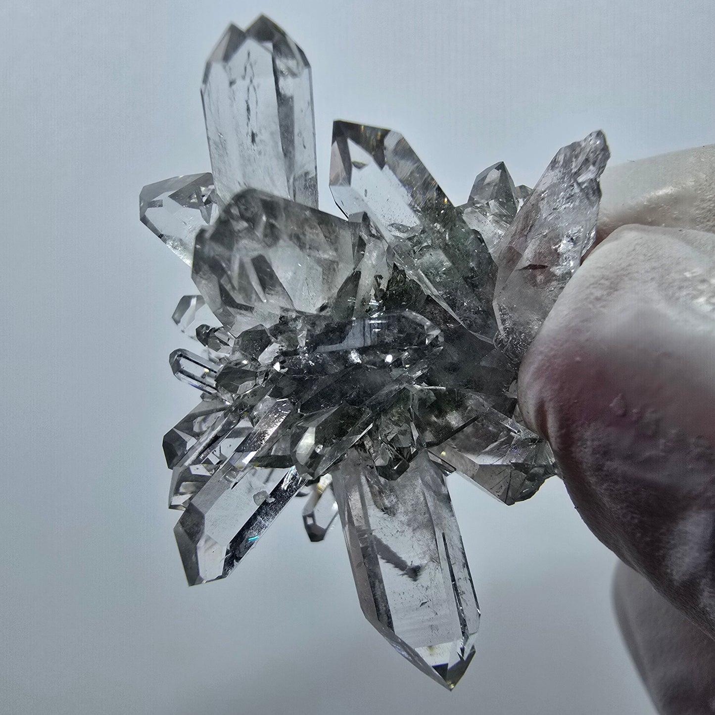 Quartz Starburst, spécimen de chlorite, mine Streep, Goboboseb, Namibie, 32 x 25 x 20 mm