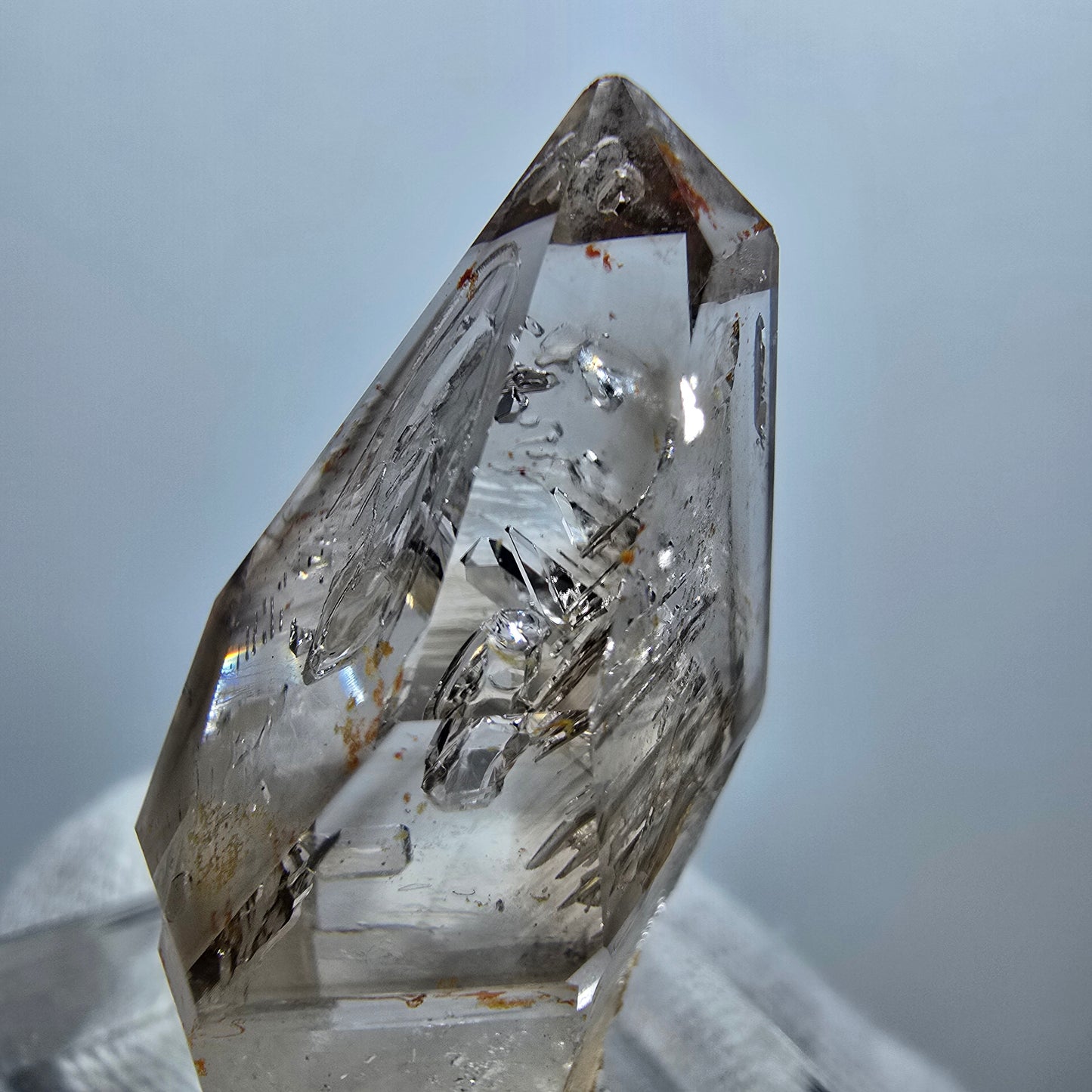 Sceptre en quartz fumé fantôme Enhydro, 1x Bubble Goboboseb, Namibie 36 x 20 x 17 mm