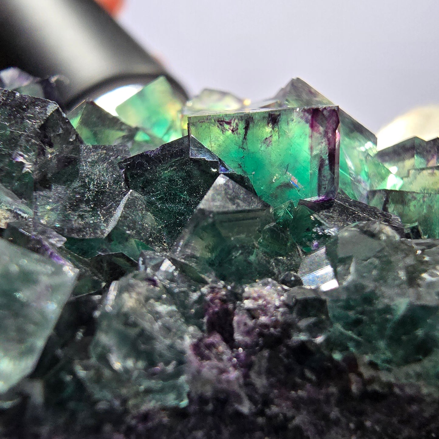 Rare spécimen de cube de fluorite fantôme, vert violet Okorusu Namibie 76*35*19mm