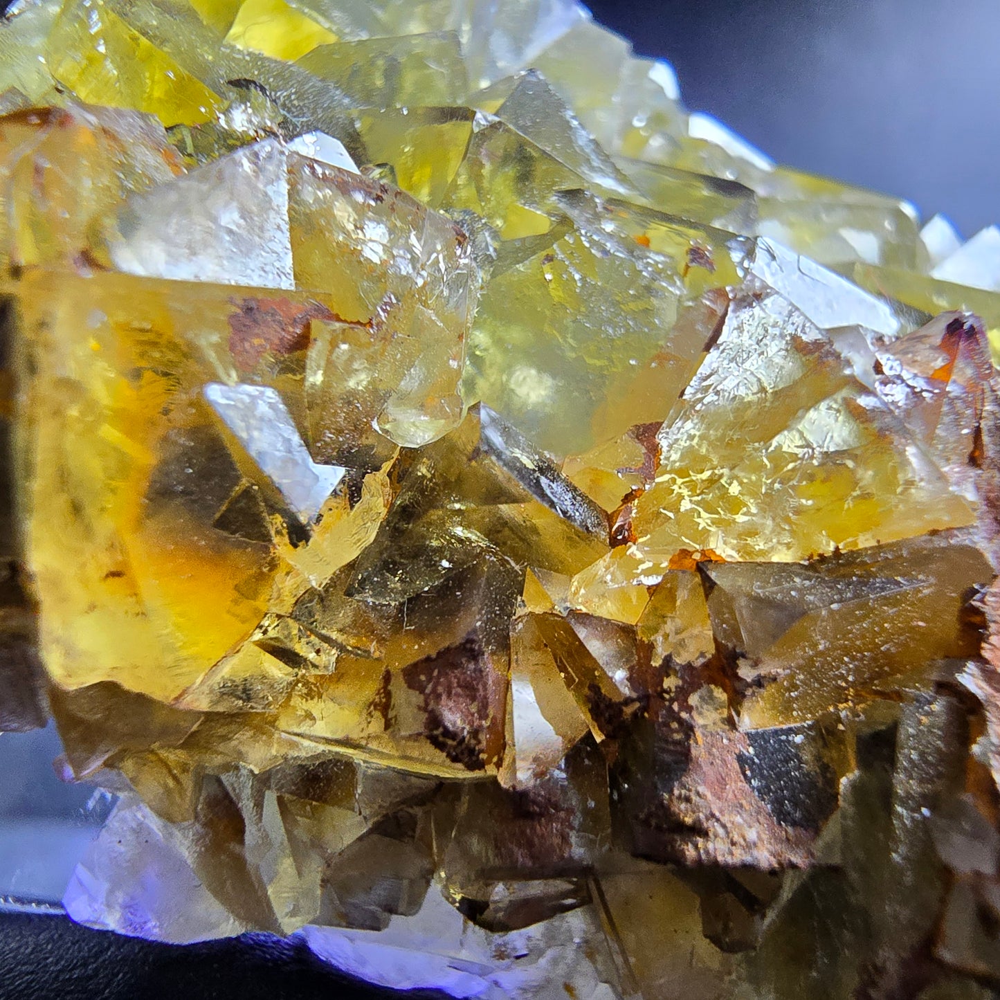 Seltene Honey Pocket Phantom Fluorit Stufe gelb grün 42*33*20mm Okorusu, Namibia