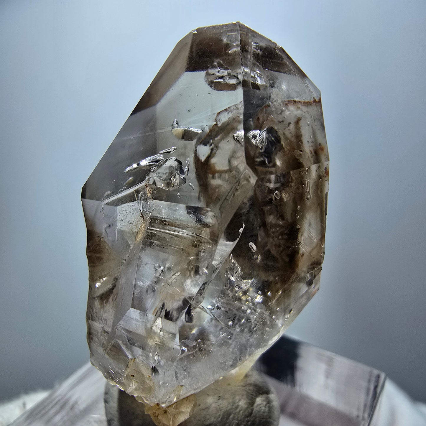 Klarer Phantom Rauchquarz Doppelender Kristall Goboboseb, Namibia 36*21*17mm