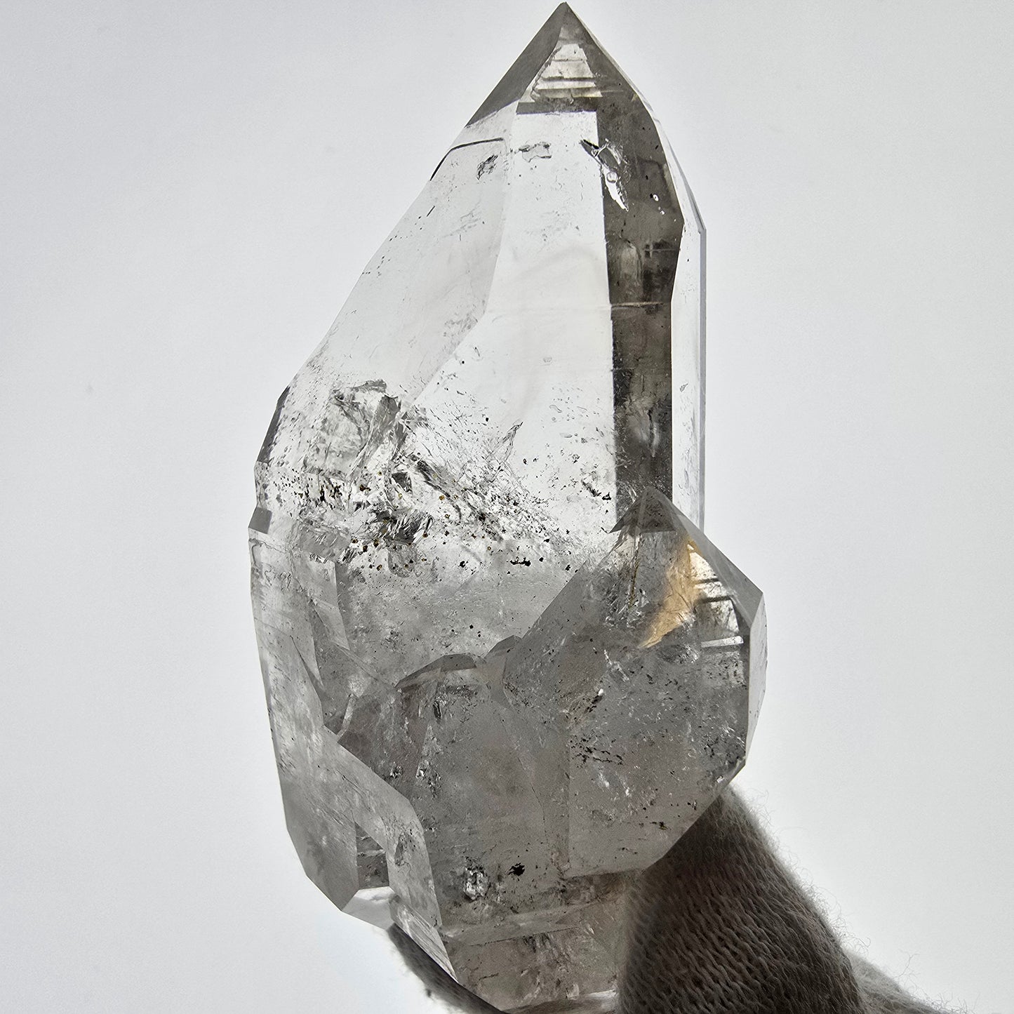Gobo de poche Skeleton Phantom Smoky Quartz DT Zepter Valentine. Namibie 71 x 33 x 35 mm