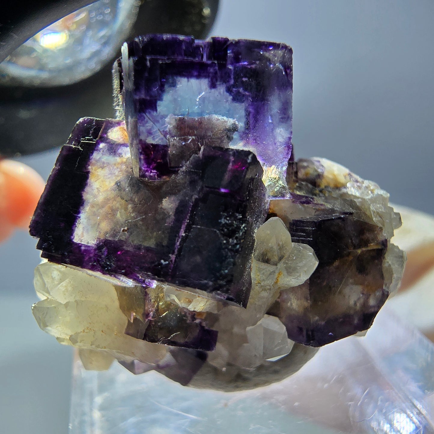 Phantom Fluorit Würfel, parkettiert, Quarz Stufe Okorusu, Namibia 28*24*19mm