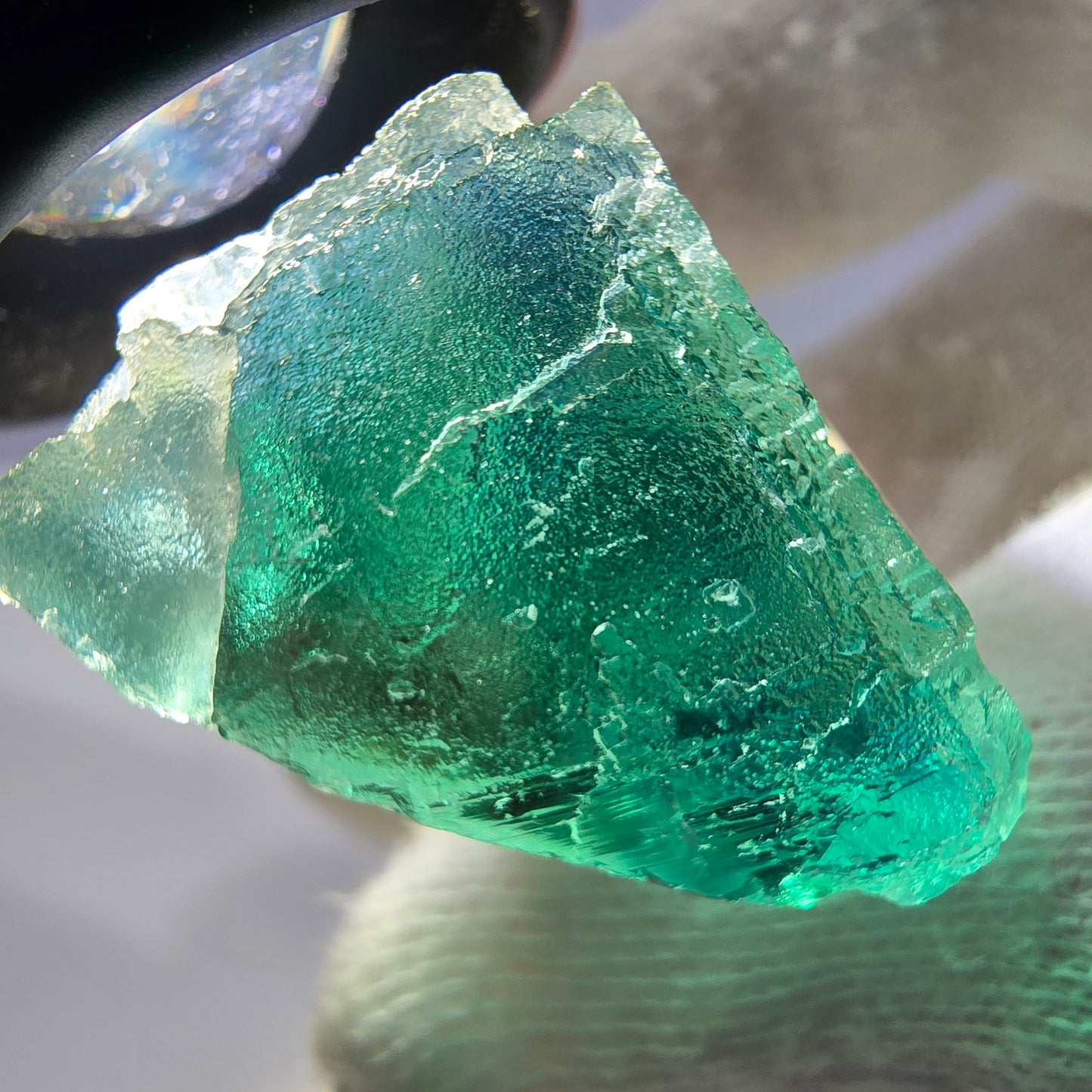 Spécimen de cube de fluorite fantôme parqueté vert turquoise Okorusu, Namibie 36*26*22mm