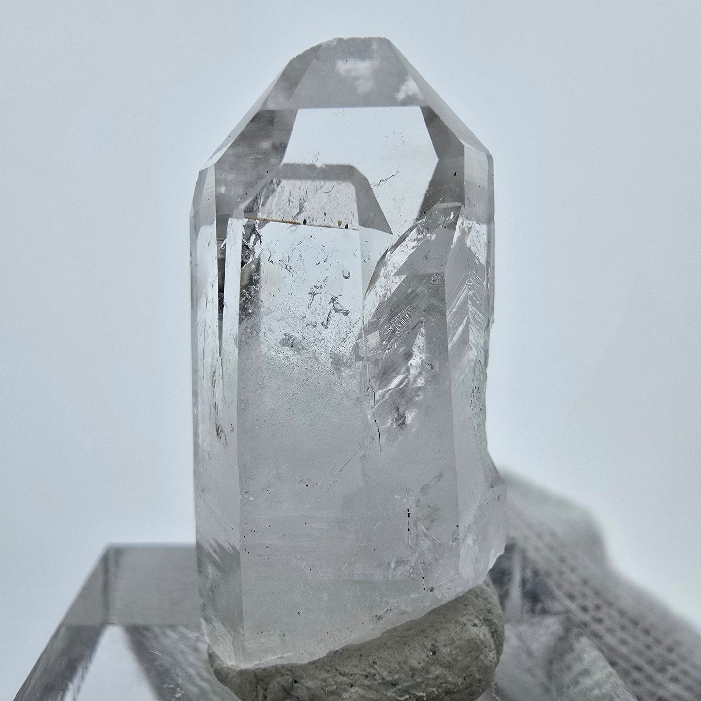 Klare Phantom Amethyst Quarz Spitze Streep Mine, Goboboseb, Namibia 29*15*12mm