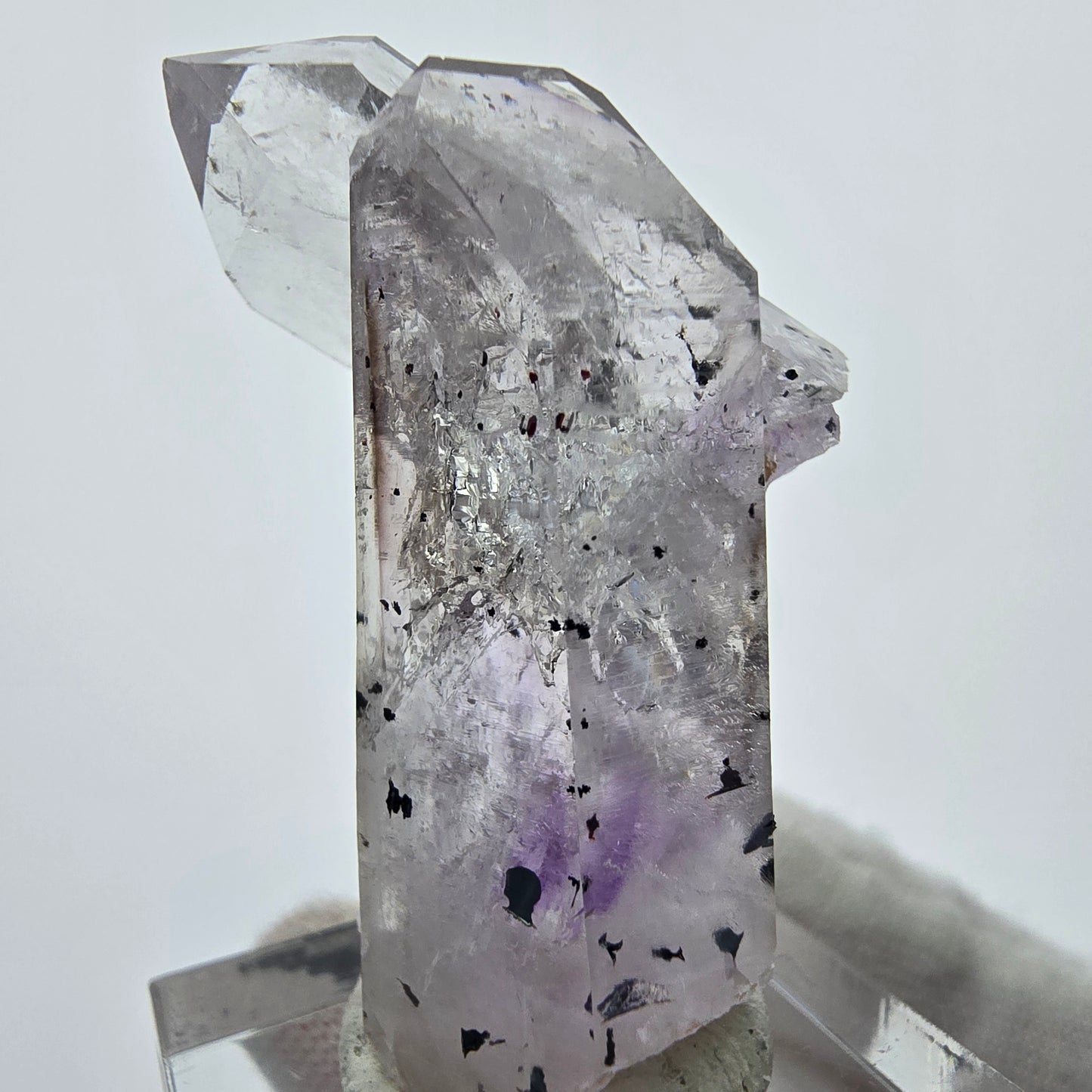 Harlekin Phantom Amethyst mit Analcim Streep Mine Goboboseb Namibia 41*30*17mm