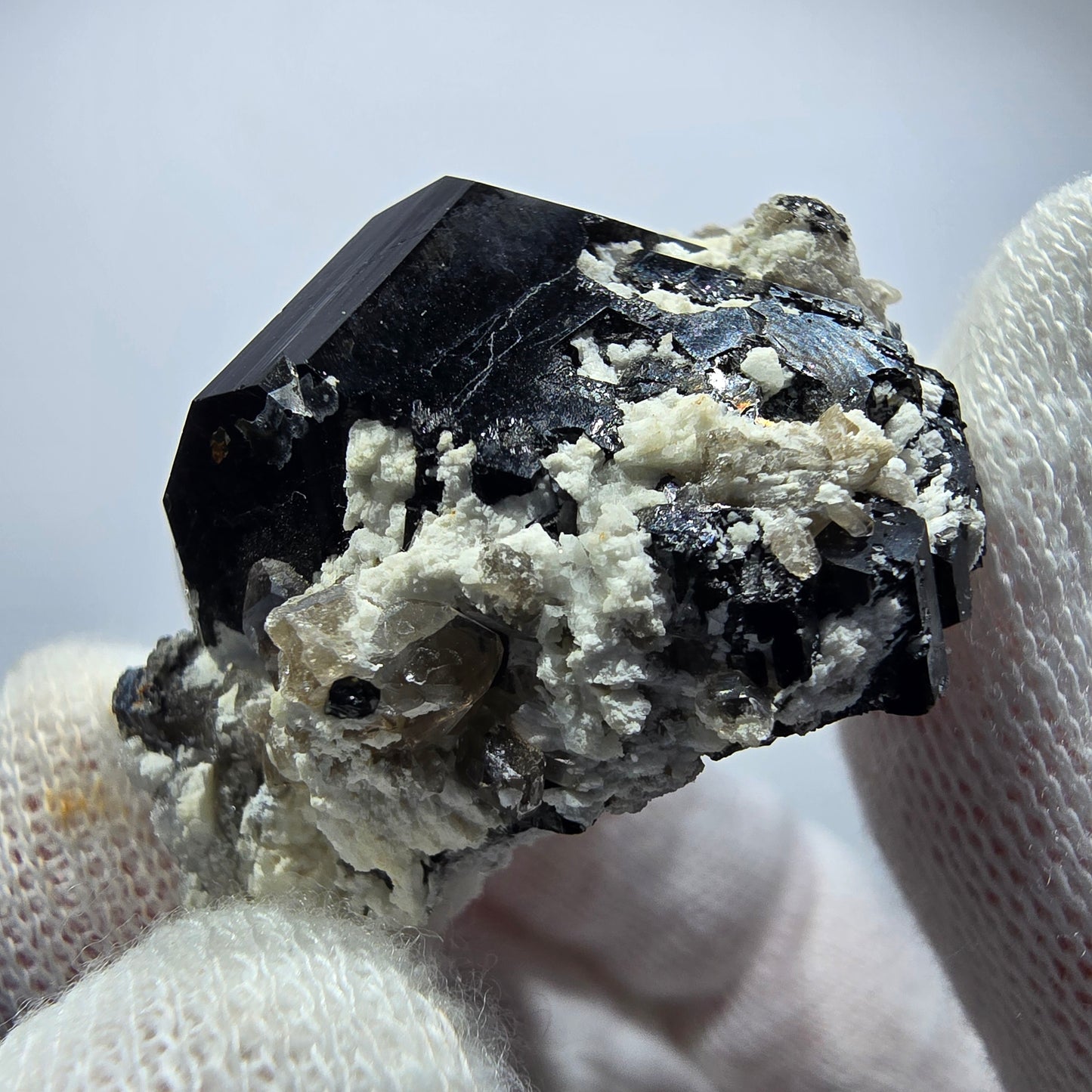Seltene Schörl Turmalin, Hyalit, Orthoklas Stufe Erongo, Namibia 39*37*26mm