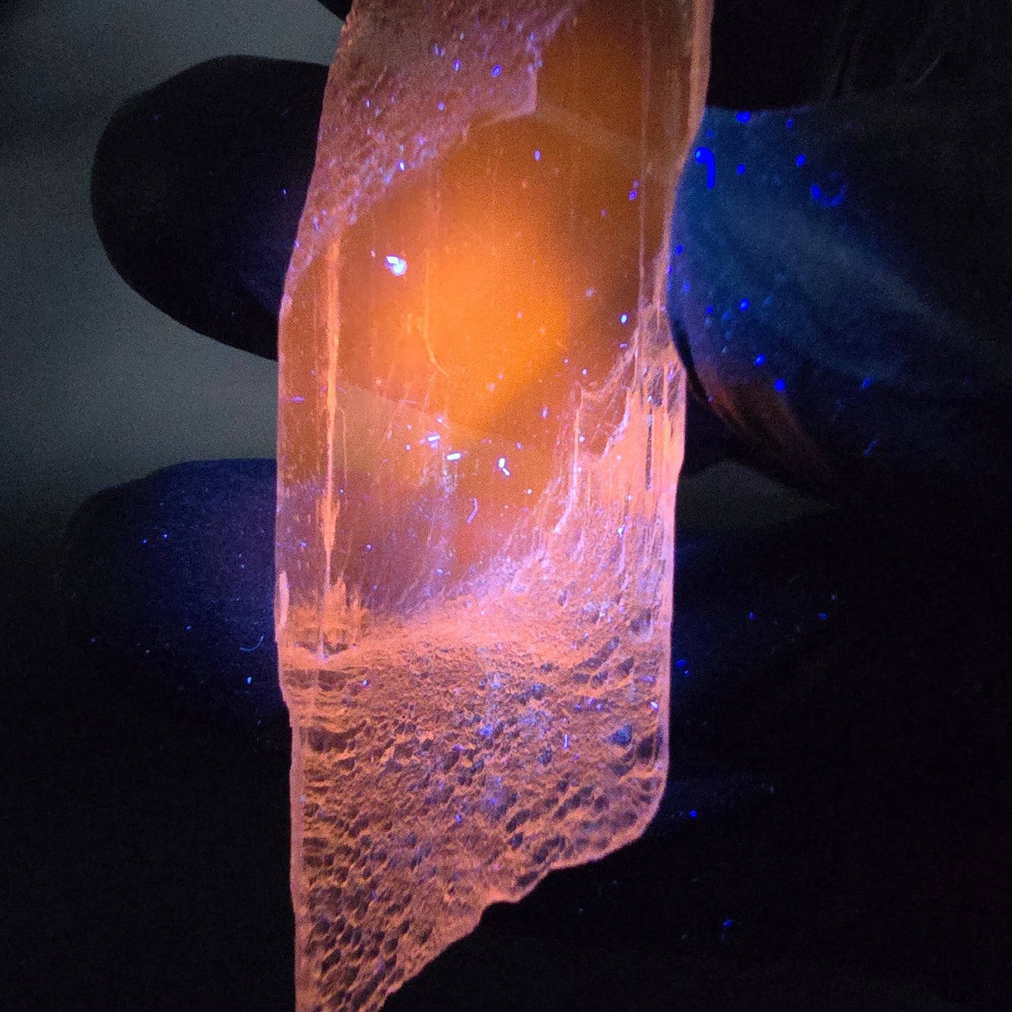 Seltener Kunzit, Spodumen Kristall rosa weiß UV Mineral 97*18*13mm aus Brasilien