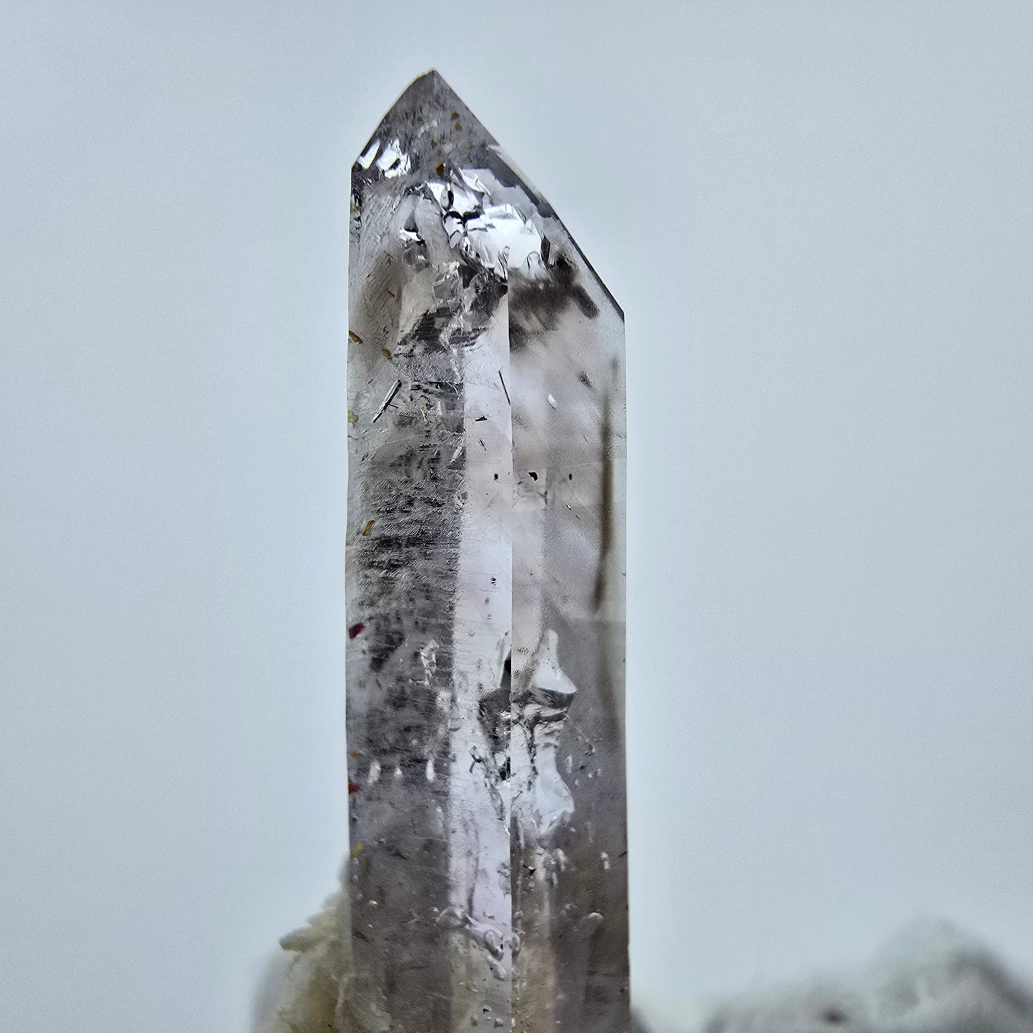 Phantom Amethyst mit Stilbit Stufe Goboboseb, Namibia 45*22*13mm Sammlung