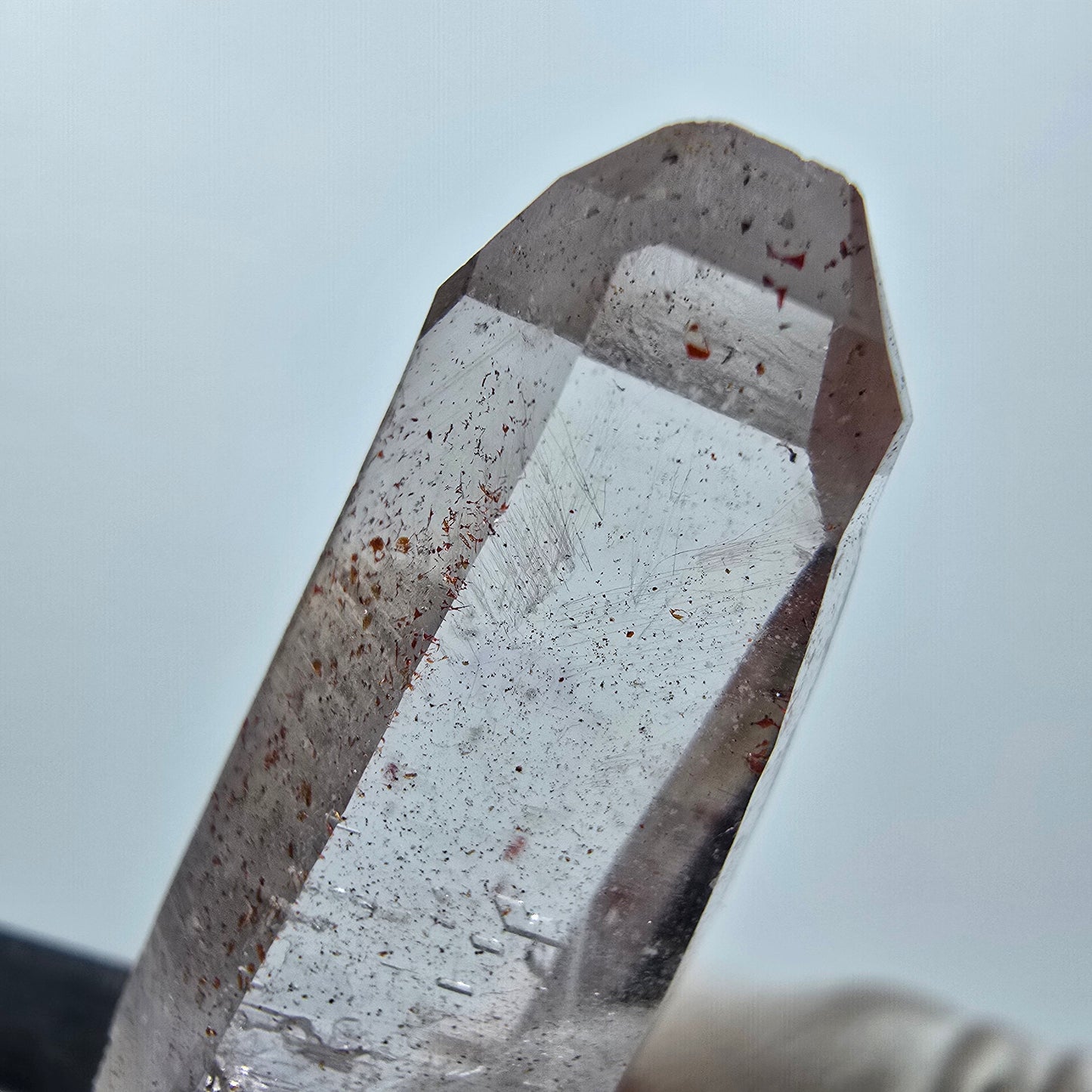 Améthyste fantôme avec hématite Goboboseb, Namibie 34 x 13 x 8 mm