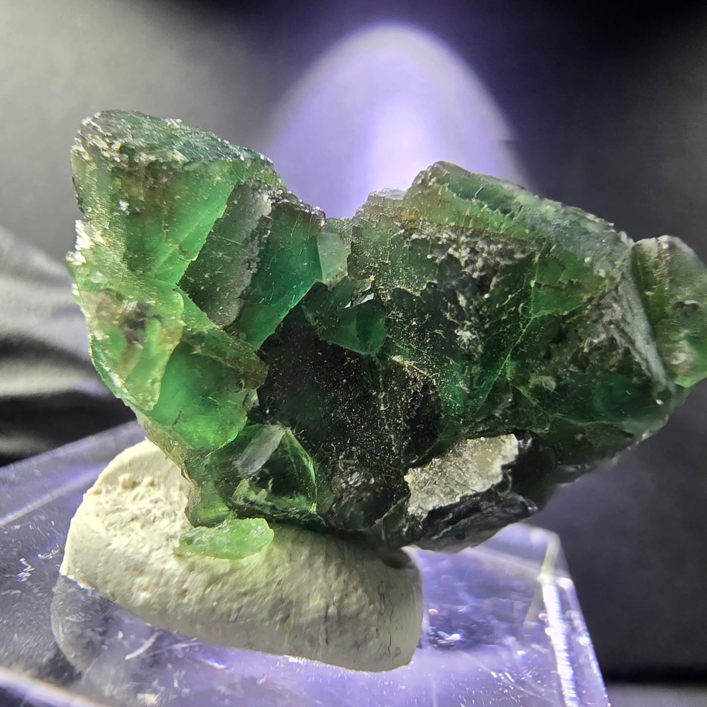 Seltene Fluorit Würfel Stufe grün lila 26*15*11mm Okorusu, Namibia Sammlung