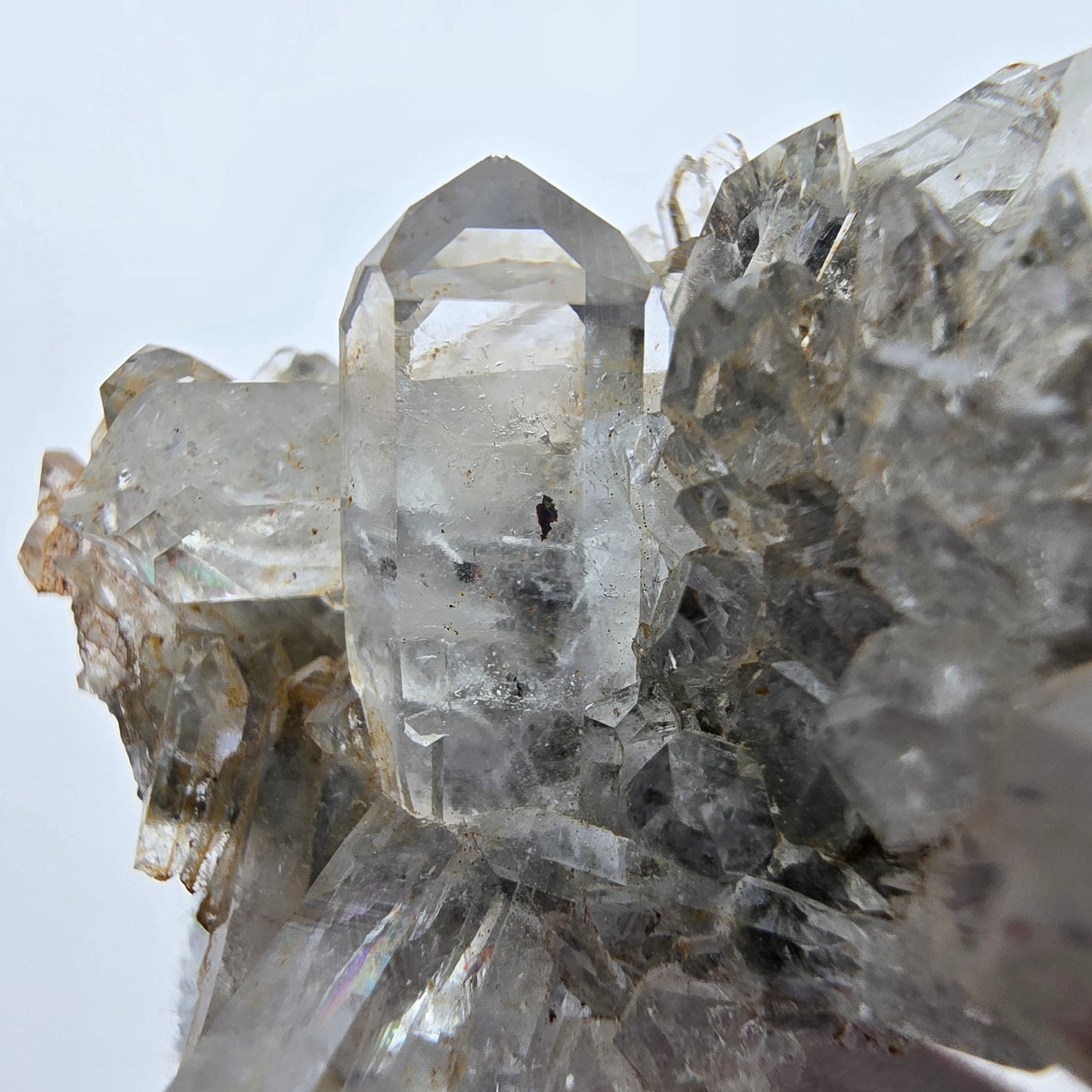 Spécimen rare de quartz fantôme Harlequin, mine Streep, Goboboseb, Namibie, 41 x 29 x 14 mm