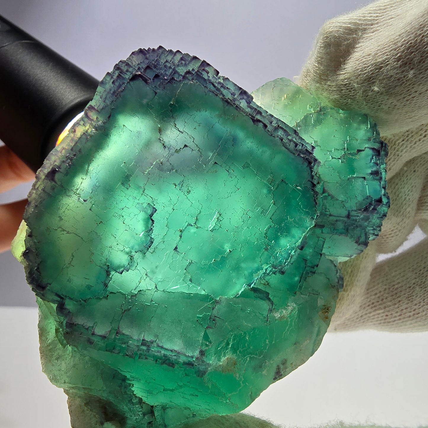Phantom Fluorit Würfel Stufe parkettiert zonal Okorusu Namibia 78*60*37mm