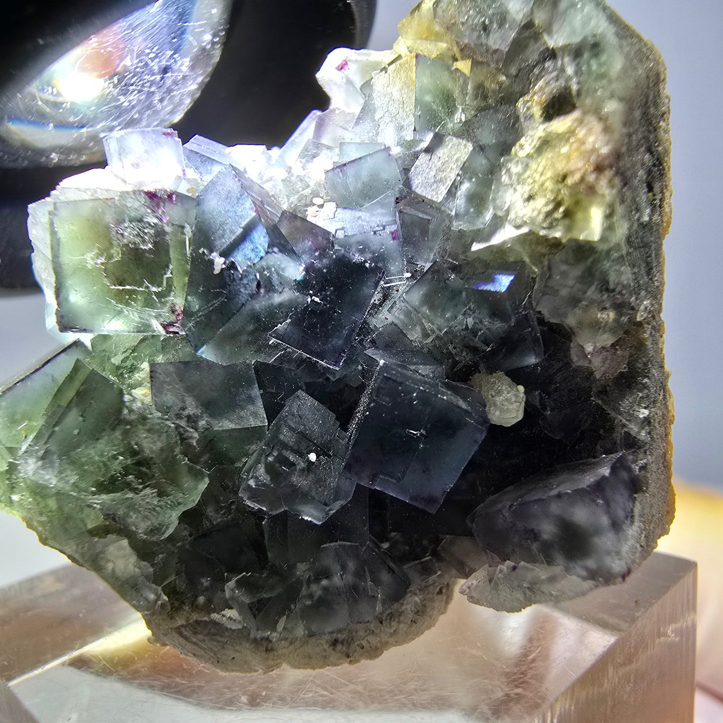 Spécimen de cube de fluorite fantôme, vert violet, Okorusu, Namibie, 35 x 28 x 22 mm