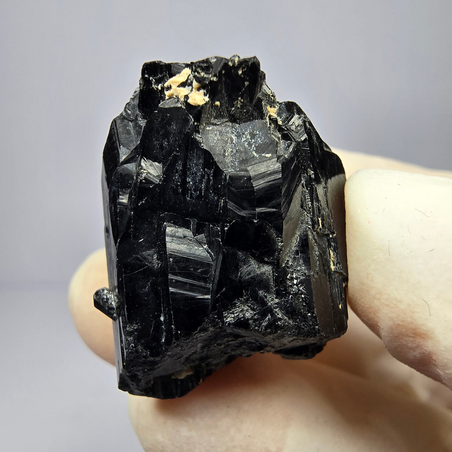 Schöner Schörl Turmalin Kristall glänzend Erongo, Namibia 26*22*19mm Sammlung