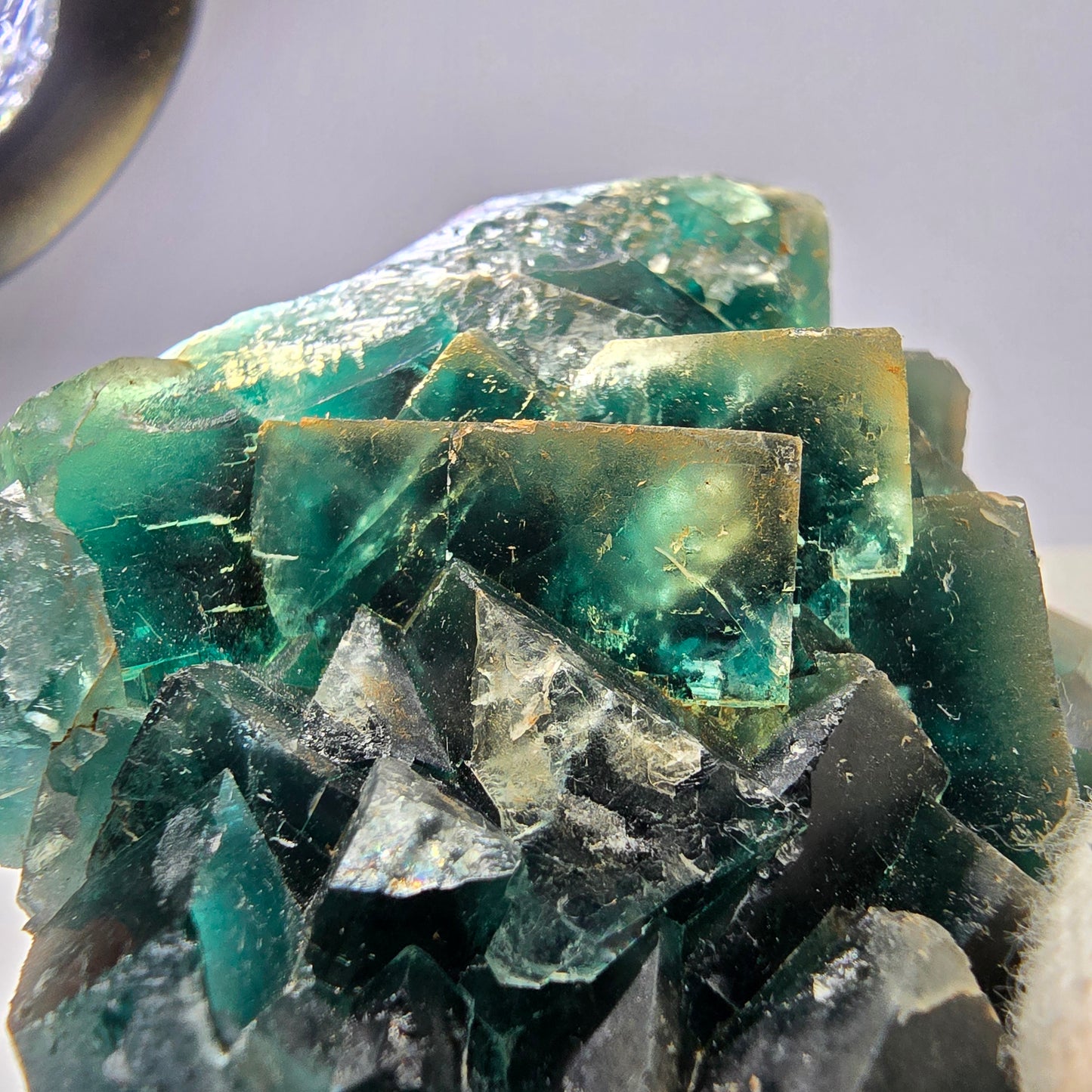 Rare spécimen de cube de fluorite fantôme, parqueté vert Okorusu, Namibie, 92 x 61 x 38 mm
