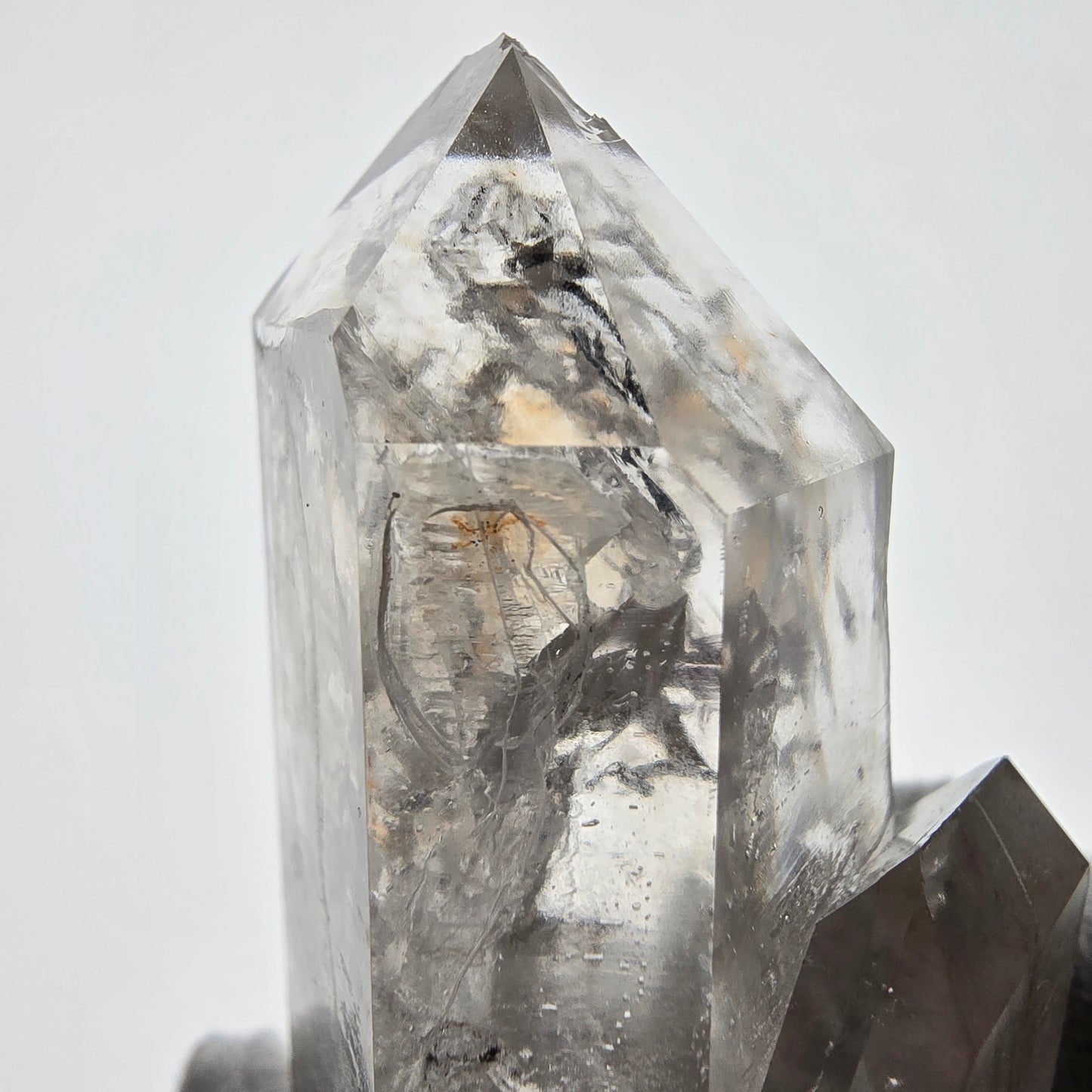 Squelette Fantôme Quartz Fumé DT Sceptre Valentine Pocket Goboboseb Namibie 66*37*24mm