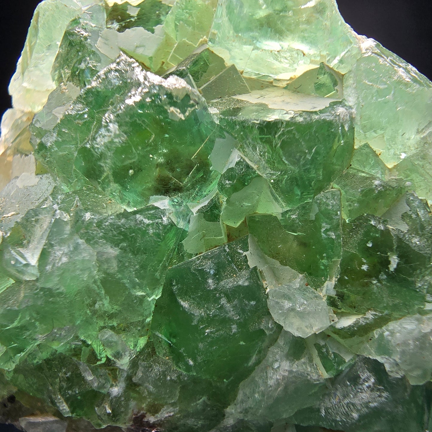 Cubes de fluorite très clairs niveau vert Okorusu, collection Namibie 47*47*17mm