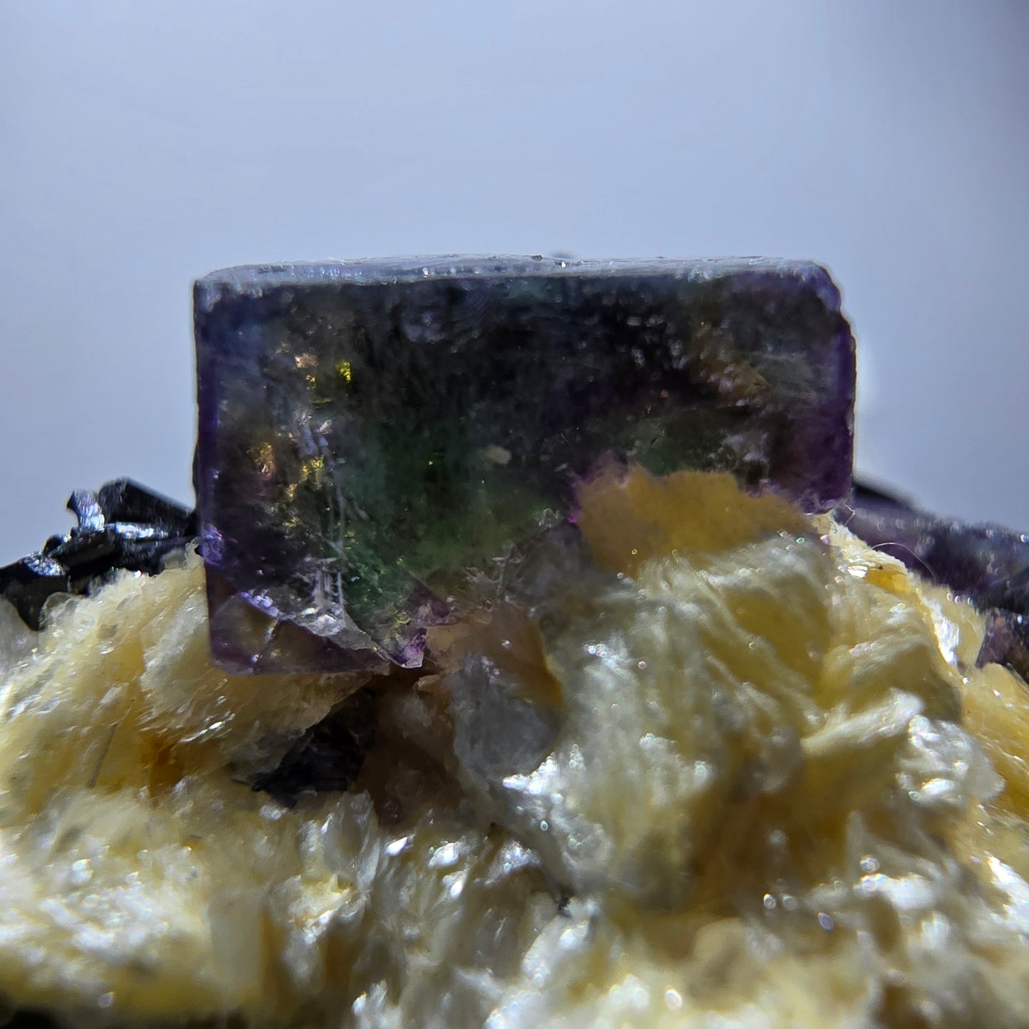 Colorful Phantom Fluorite Cubes Muscovite Schorl Tourmaline Erongo, Namibia 41*33*26mm