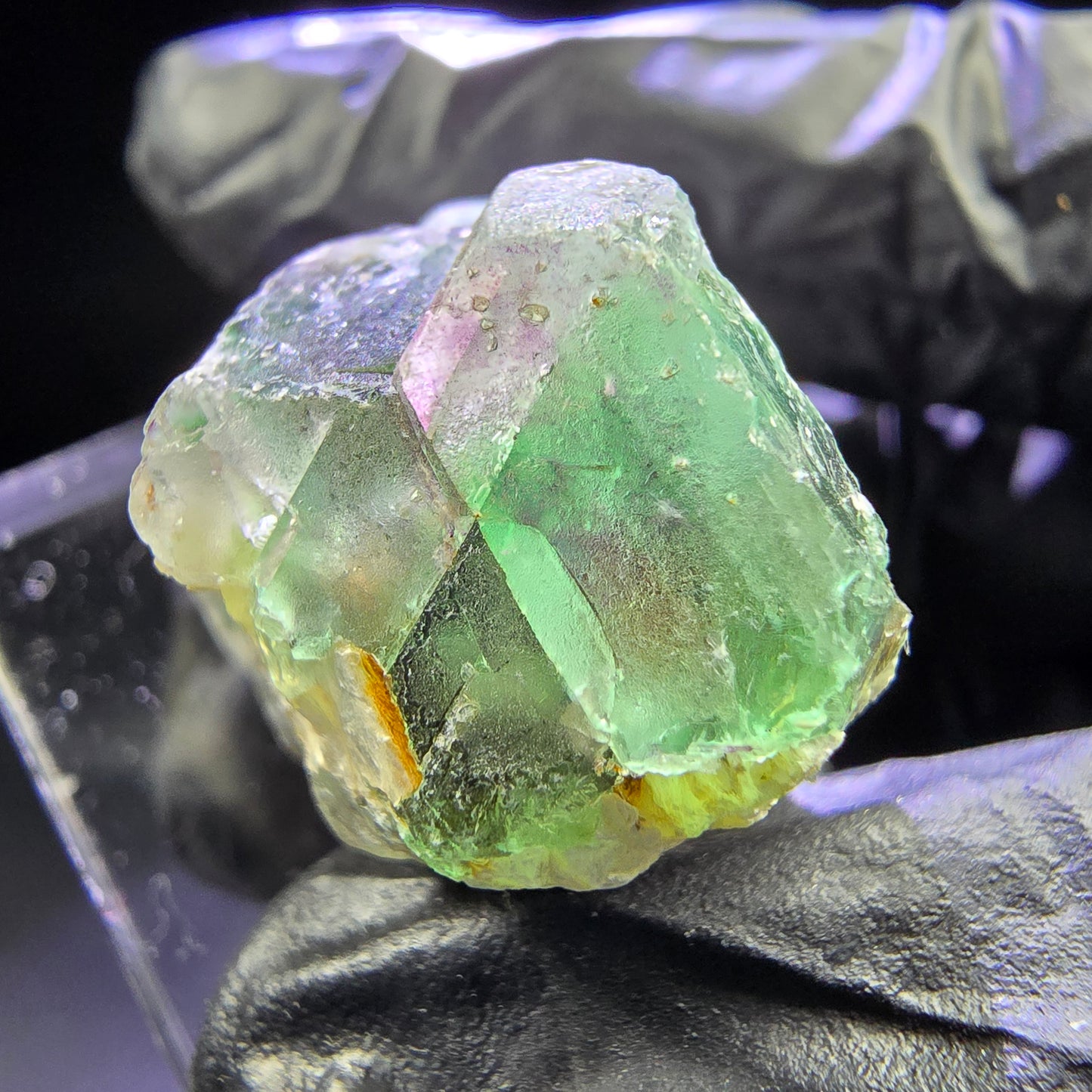 Seltene Phantom Fluorit Würfel, Muskovit Stufe 31*23*17mm aus Erongo, Namibia