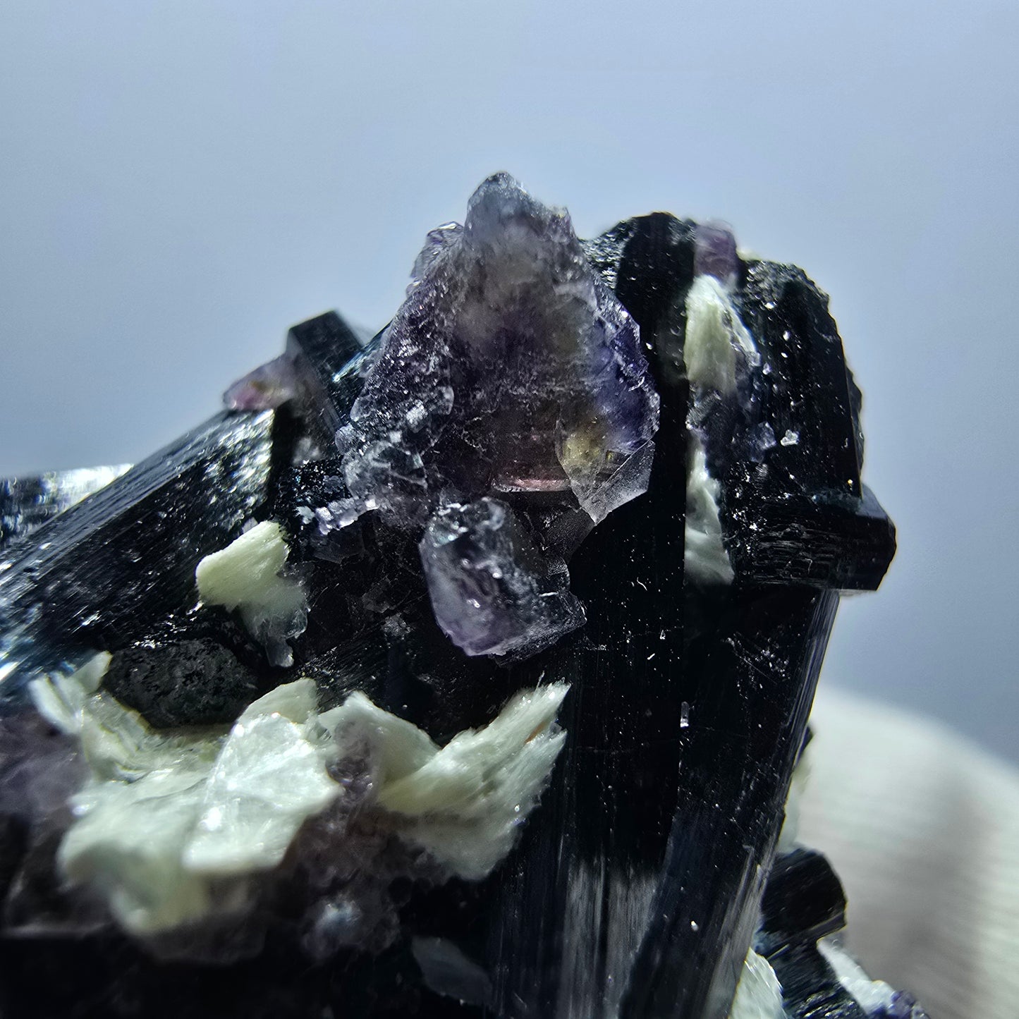 Colorful Phantom Fluorite Cubes Schorl Tourmaline Muscovite Erongo, Namibia 48*32*31mm