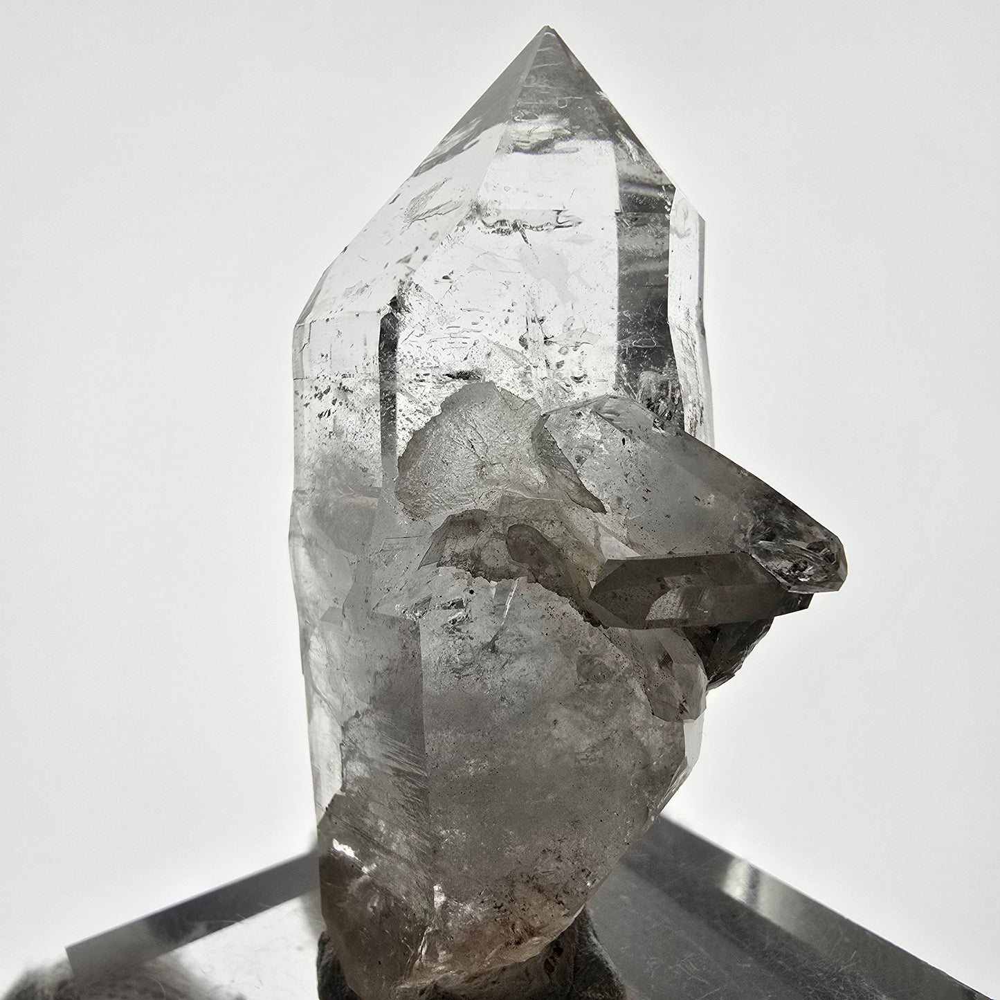 Sceptre de poche Saint-Valentin en quartz fumé fantôme squelette, Namibie 68 x 35 x 32 mm