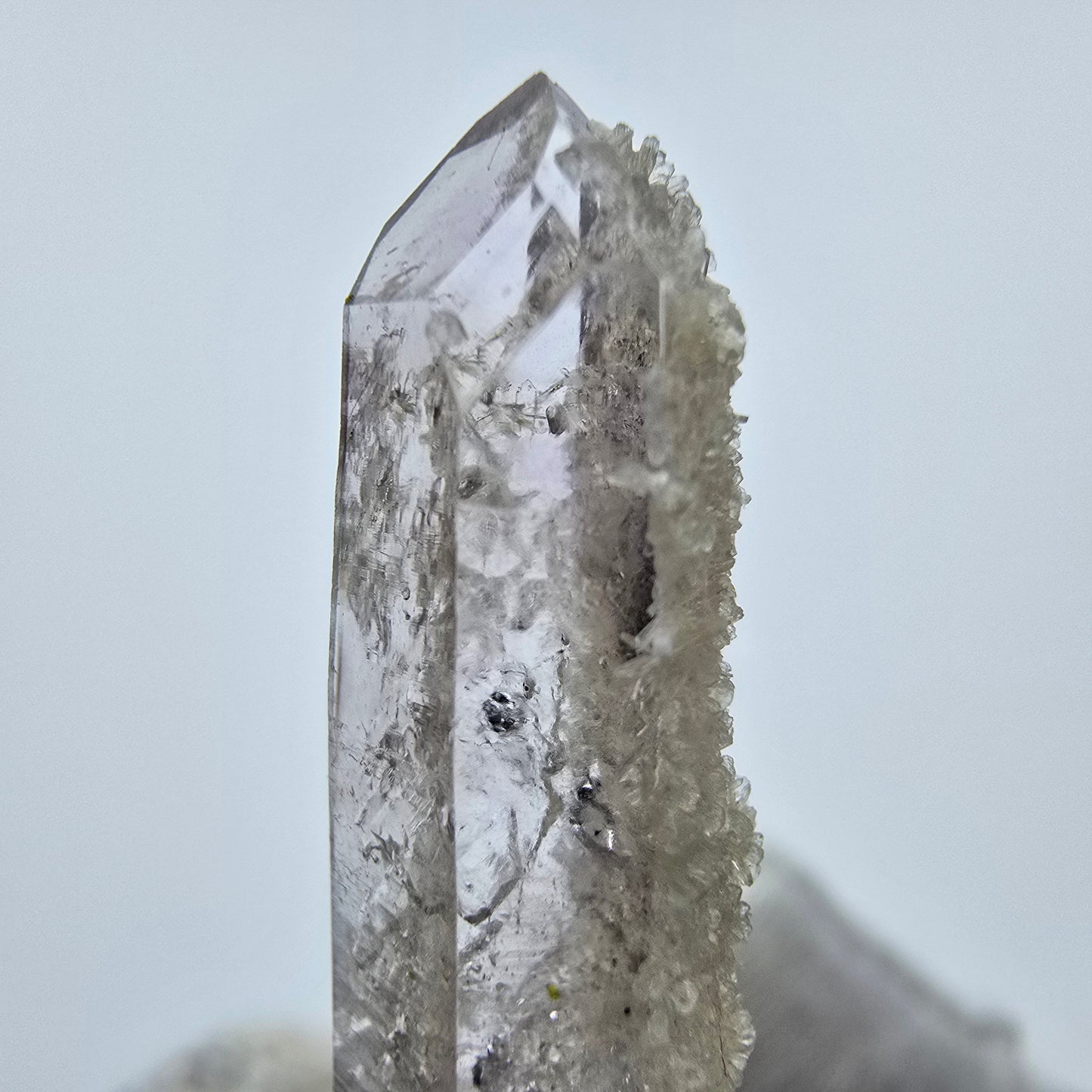 Enhydro Phantom Amethyst mit Stilbit, 1x Blase Goboboseb, Namibia 36*14*8mm