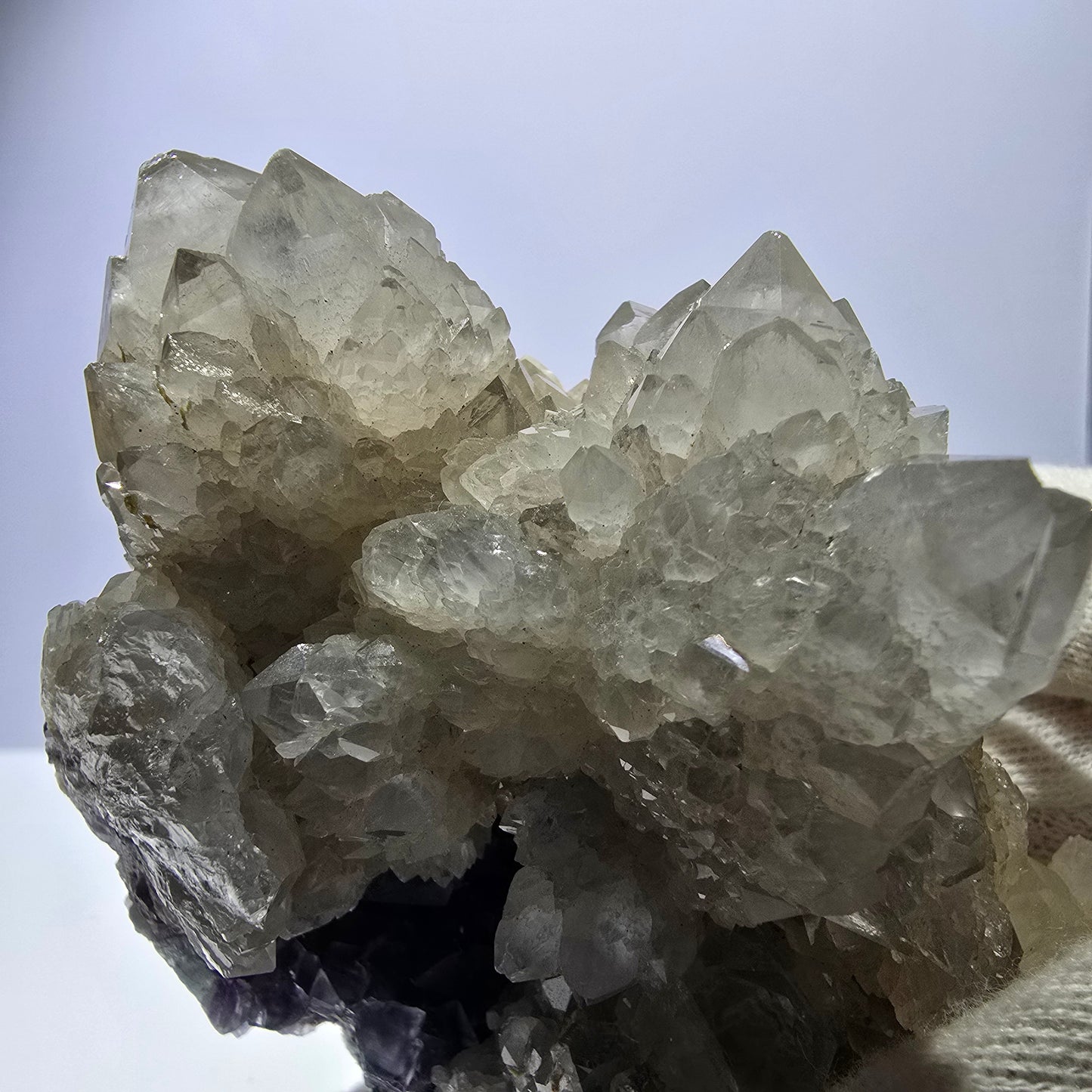 Grand cube de fluorite fantôme, spécimen de quartz violet-vert Okorusu, Namibie 102 x 78 x 57 mm